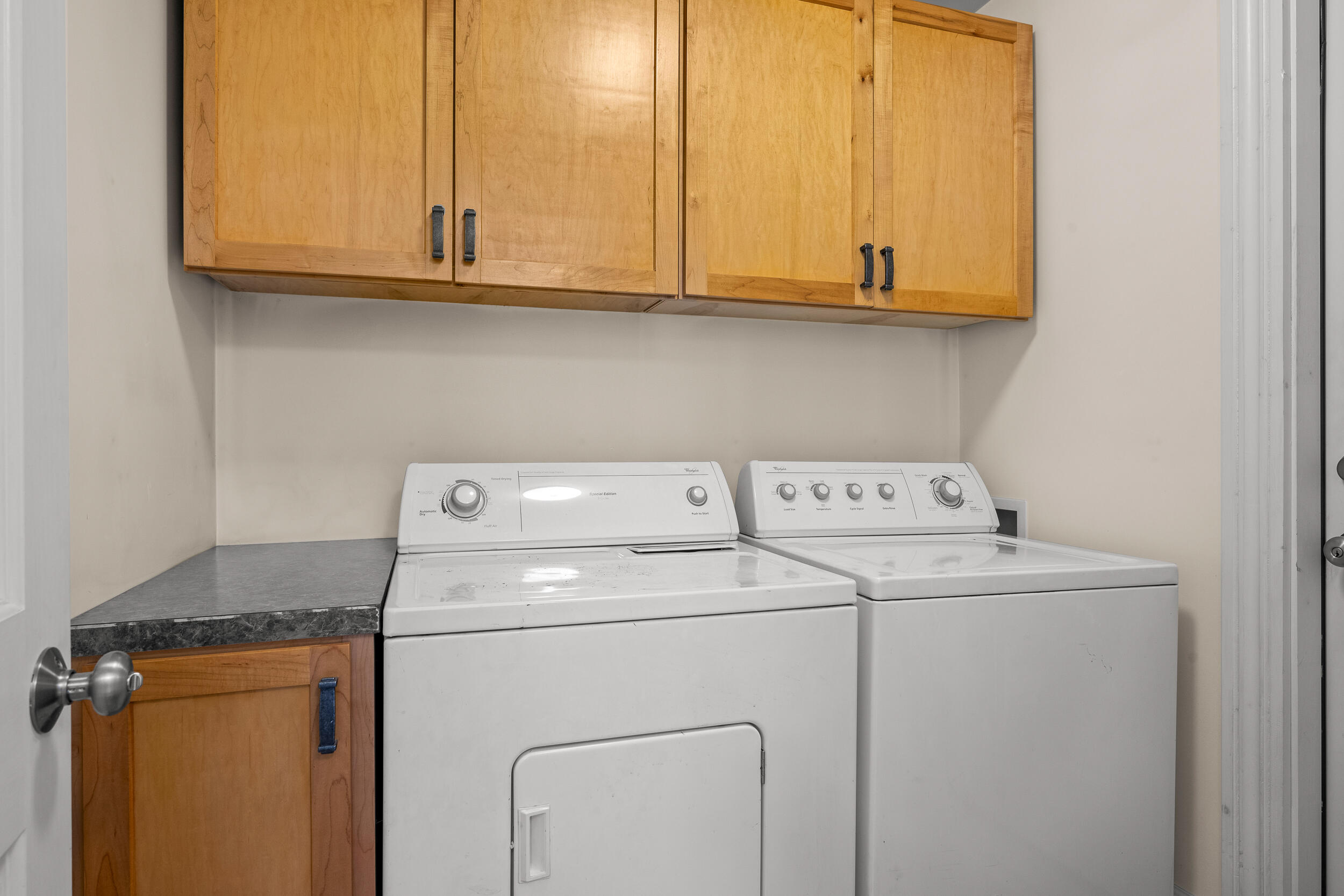 5 Pleasant Street Property Photo 25