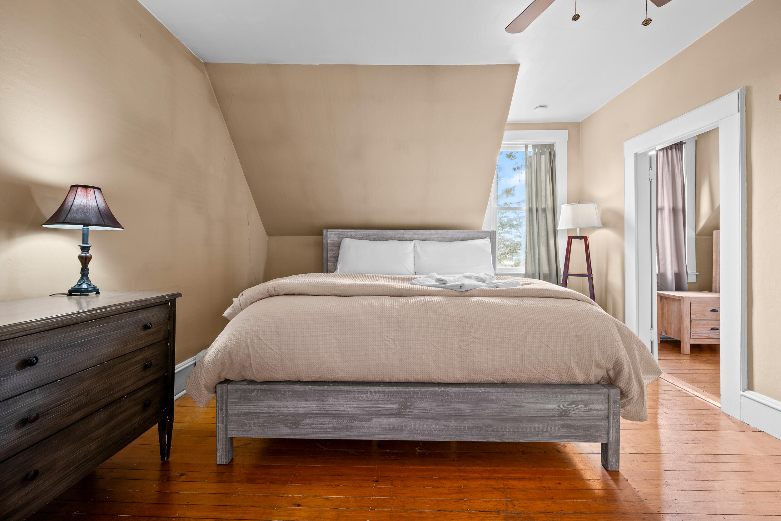 5 Pleasant Street Property Photo 27