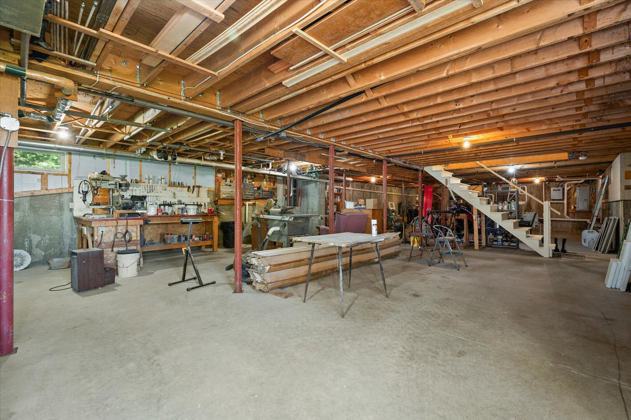 1113 River Road Property Photo 35