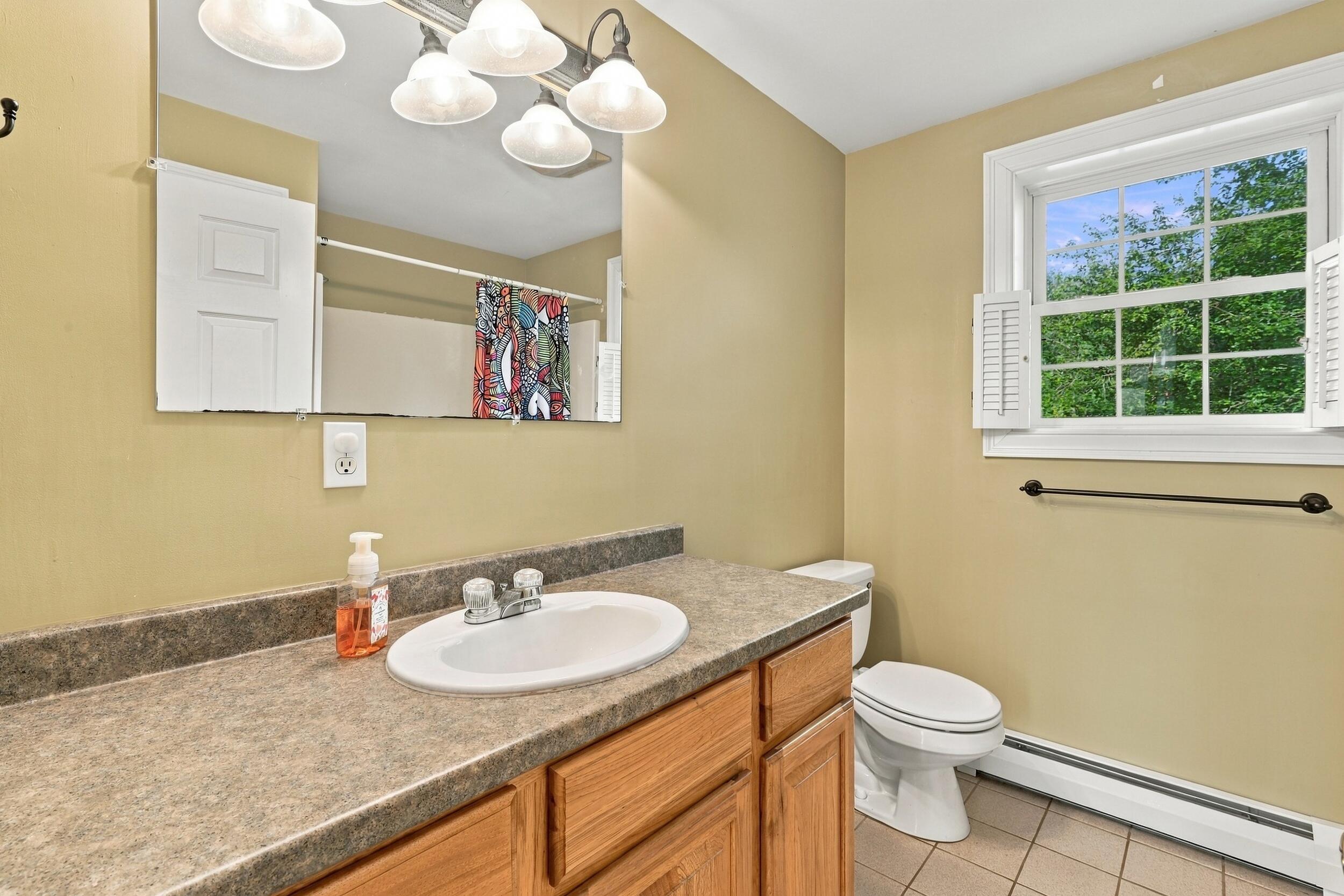 390 Maple Street Property Photo 15