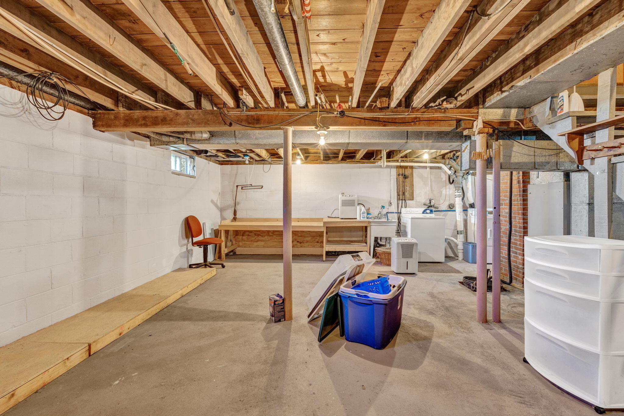735 N Main Property Photo 23