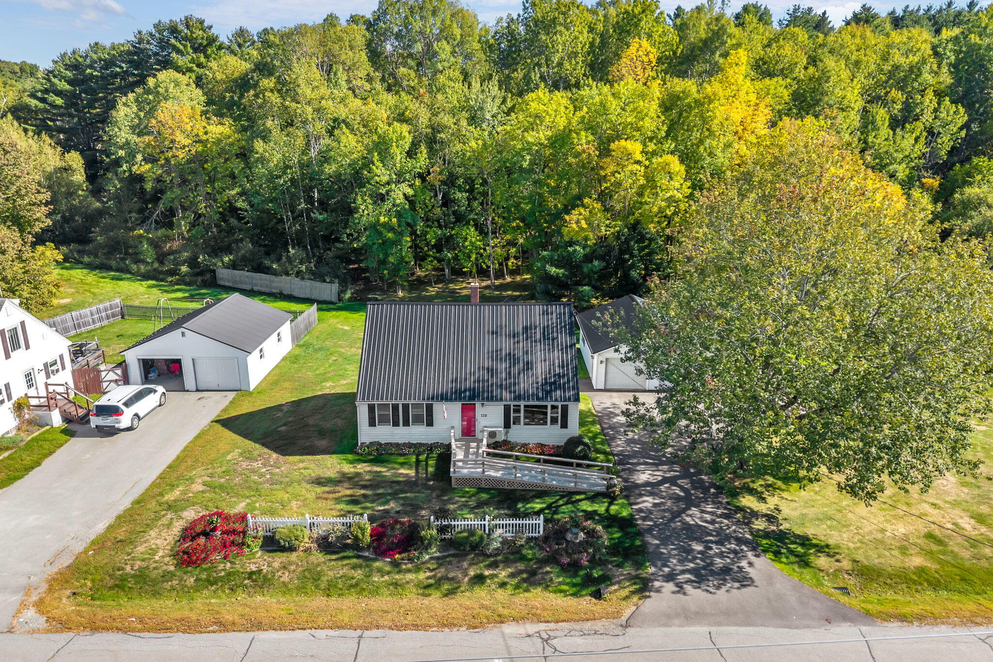 735 N Main Property Photo 45
