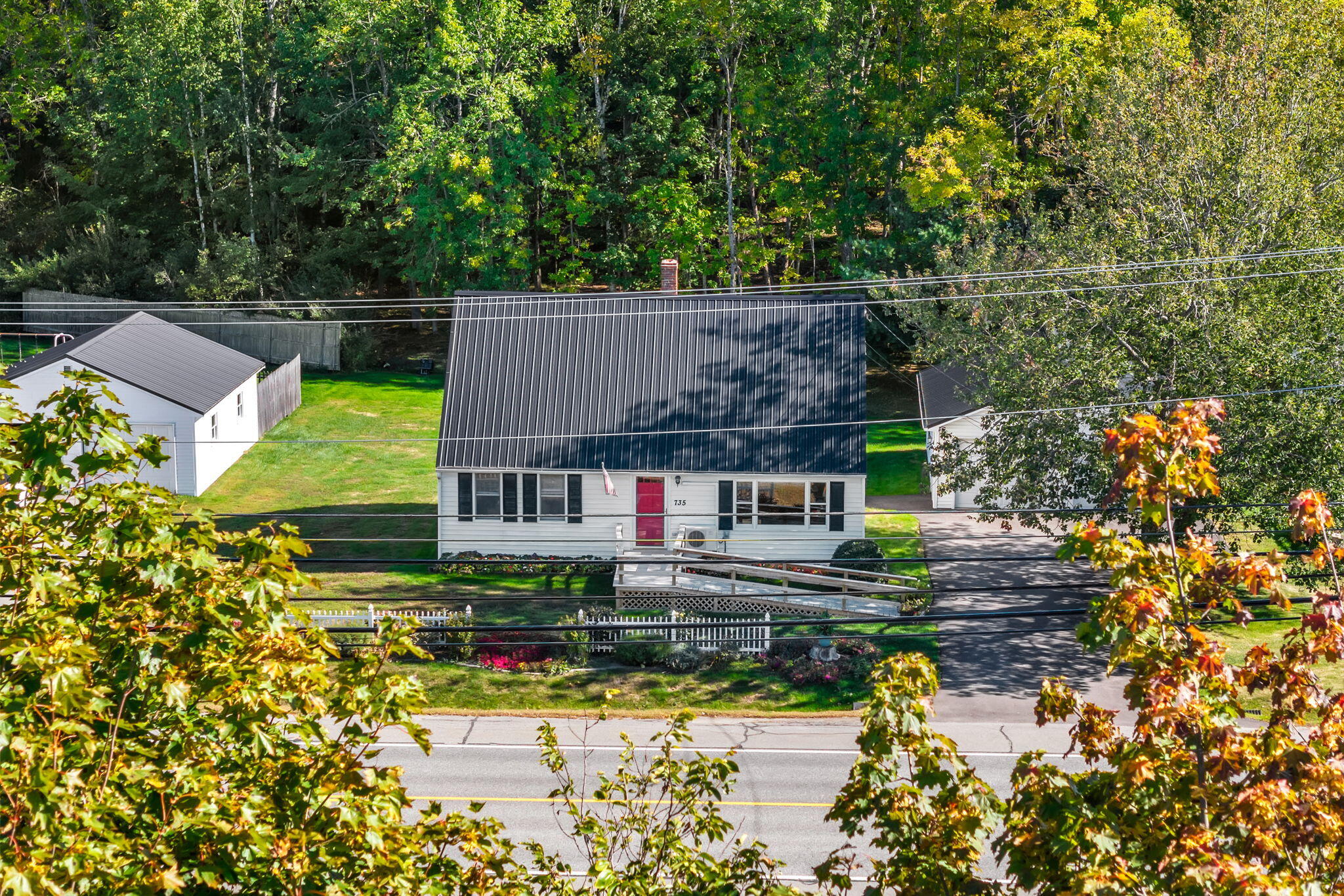 735 N Main Property Photo 56