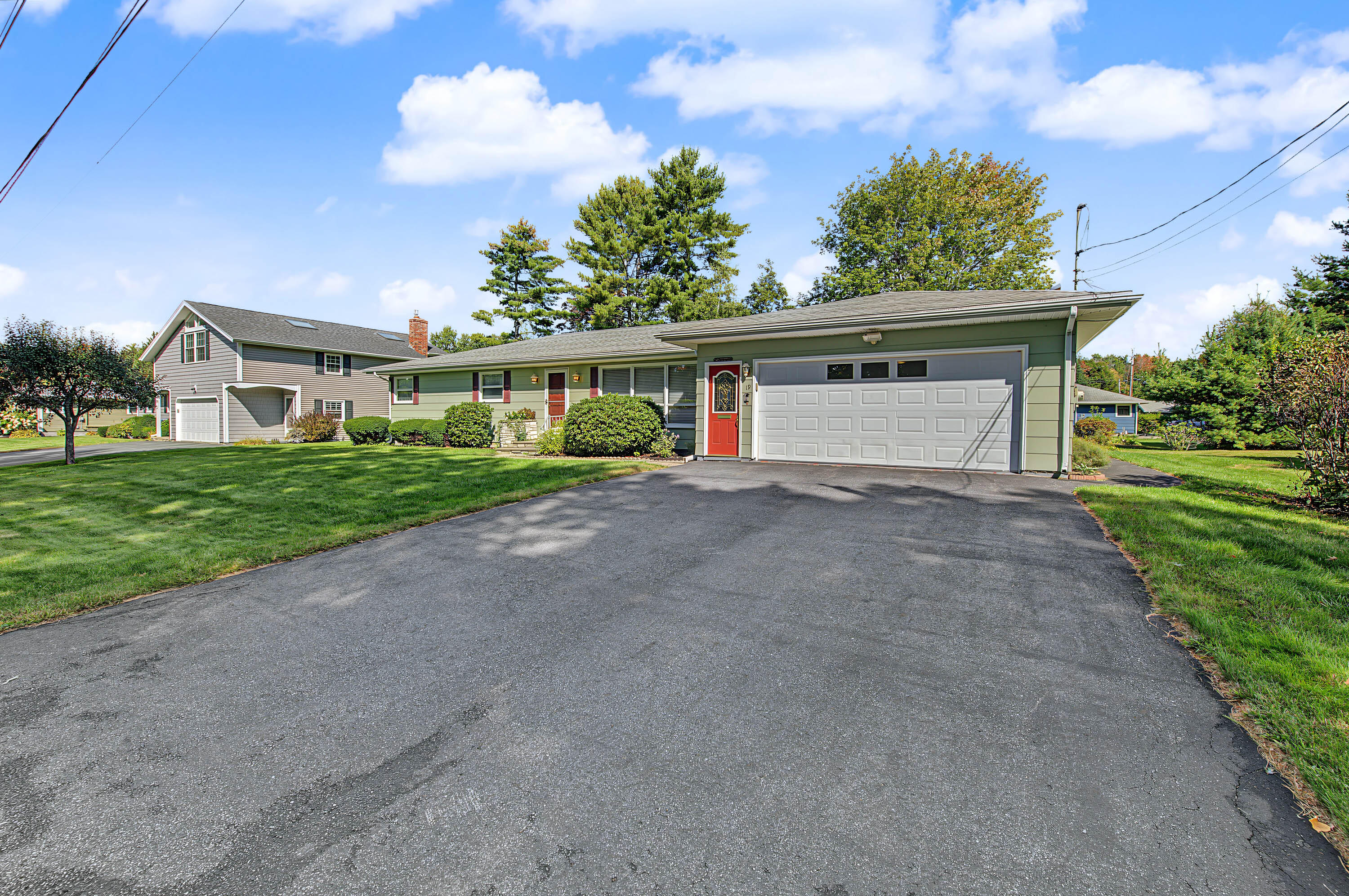 19 Bonnallie Avenue Property Photo 1