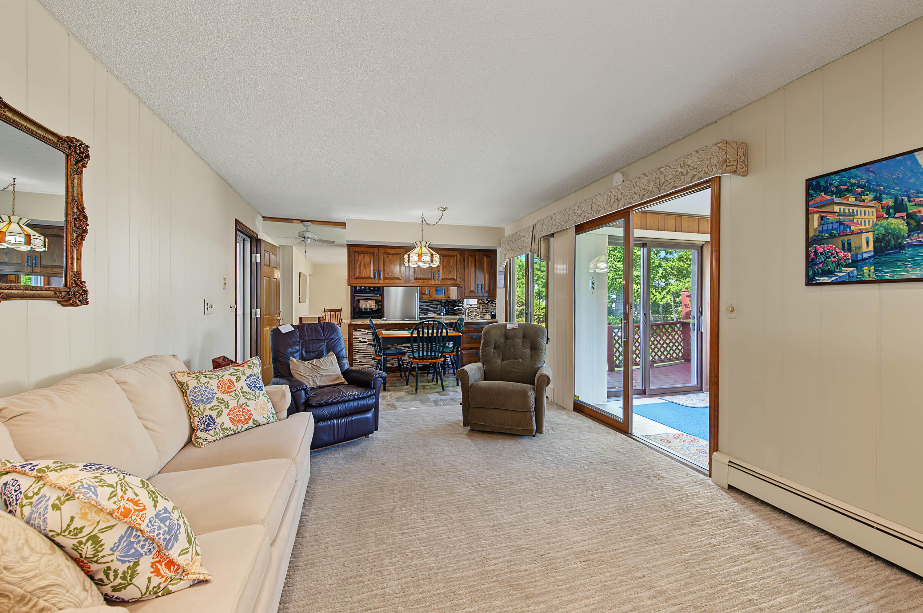 19 Bonnallie Avenue Property Photo 8