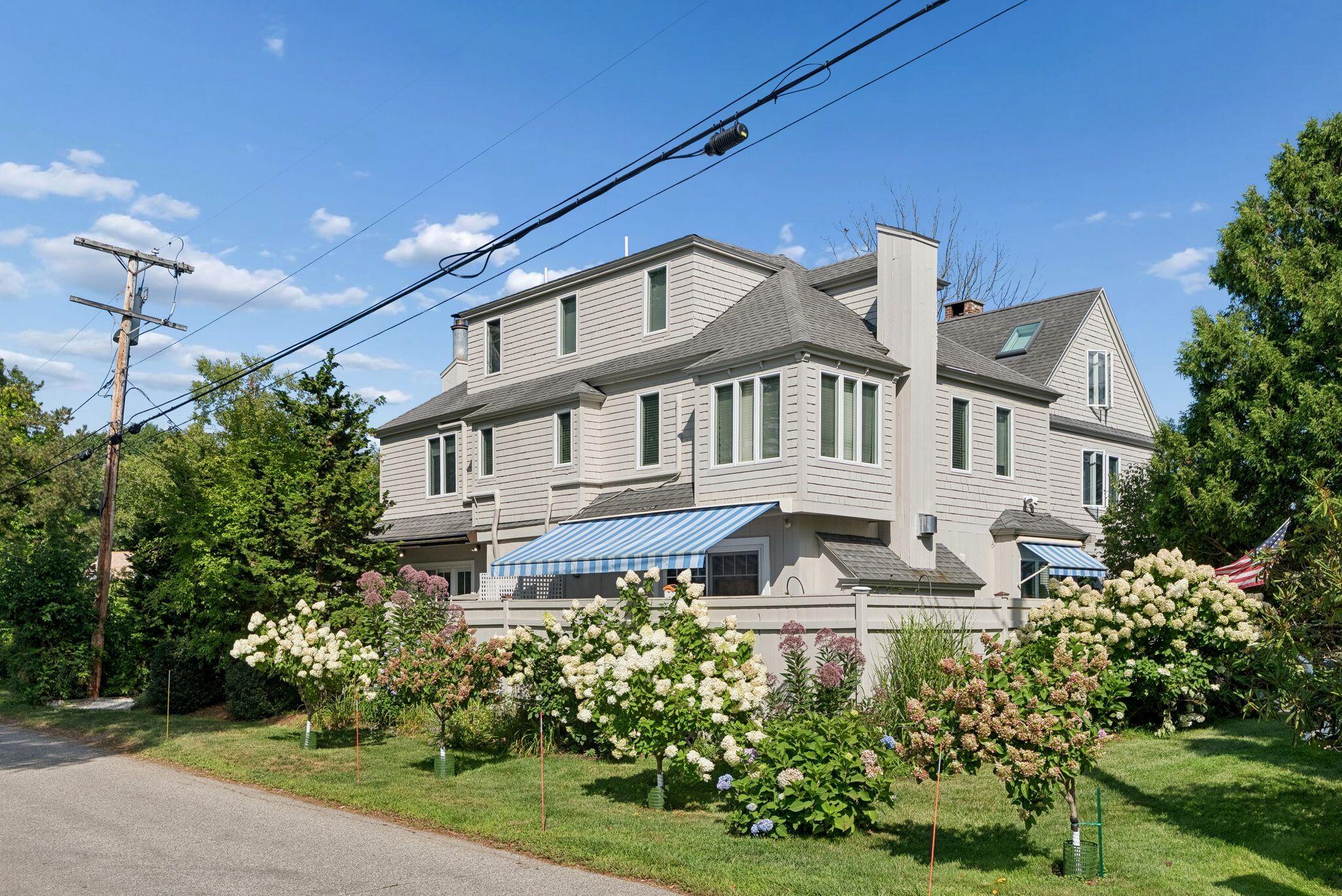 8 Woodland Avenue 3 Property Photo 1