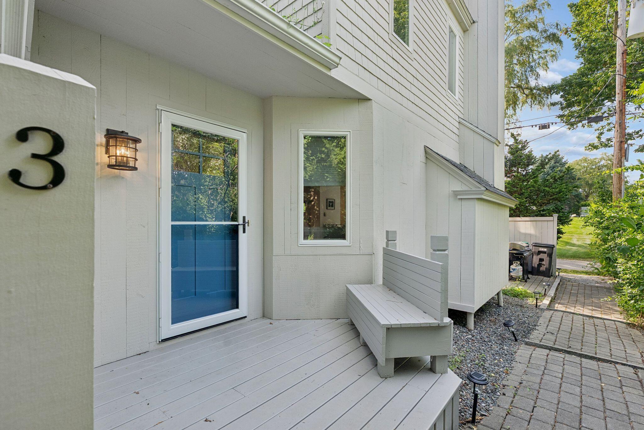 8 Woodland Avenue 3 Property Photo 5