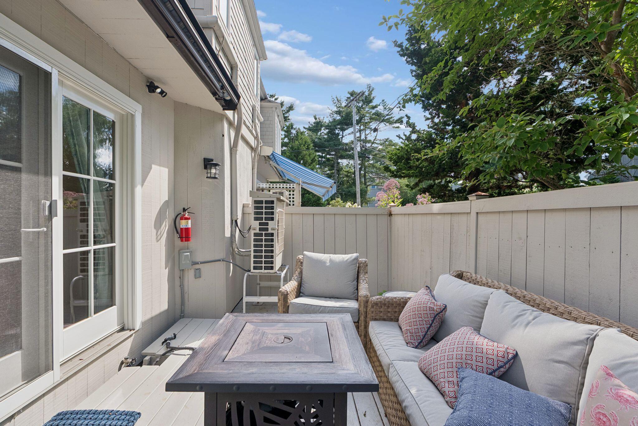 8 Woodland Avenue 3 Property Photo 6