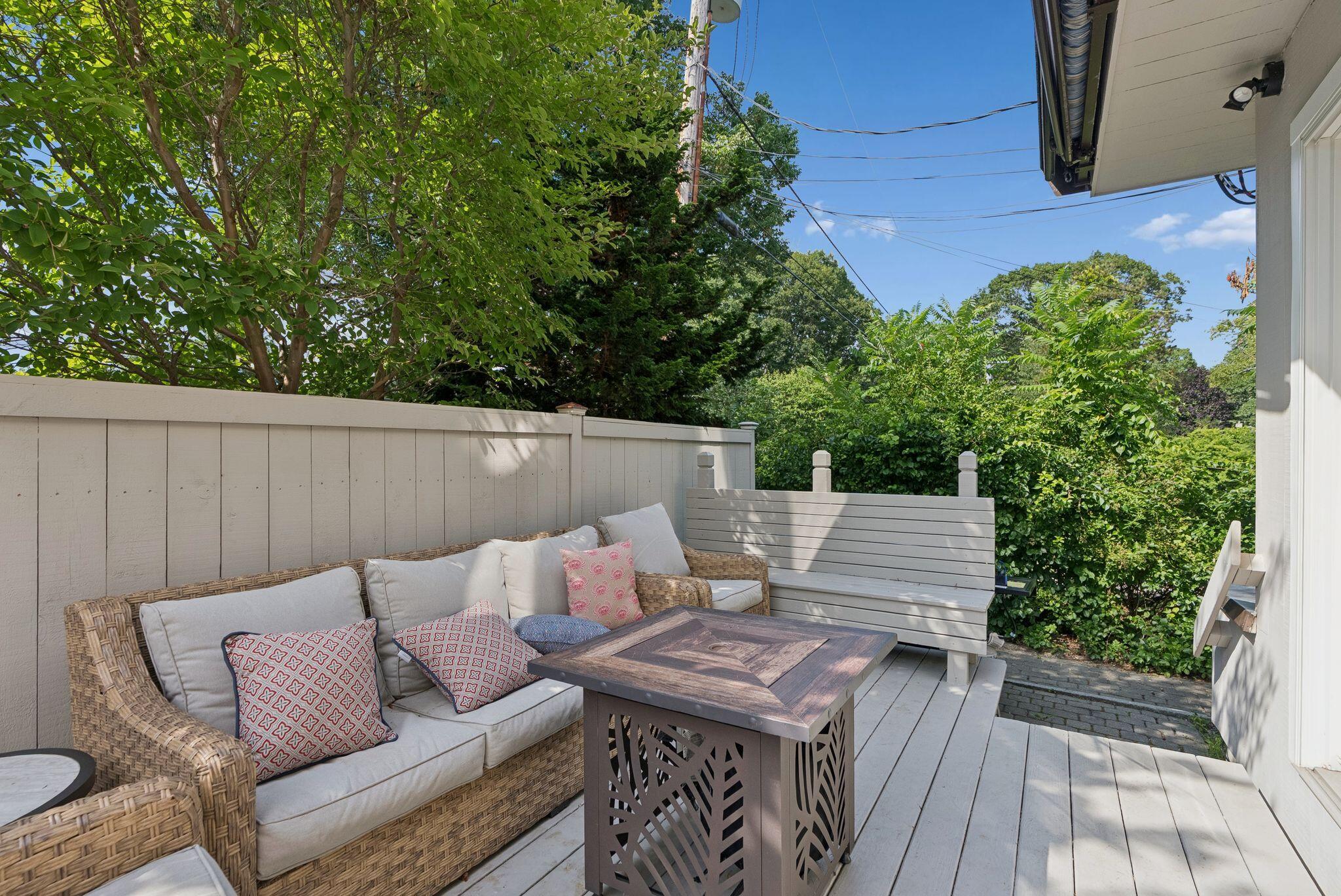 8 Woodland Avenue 3 Property Photo 7