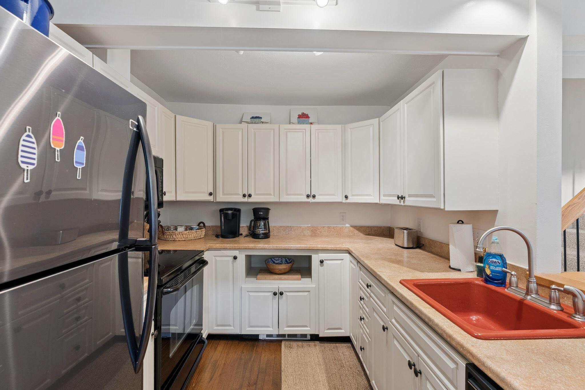 8 Woodland Avenue 3 Property Photo 10