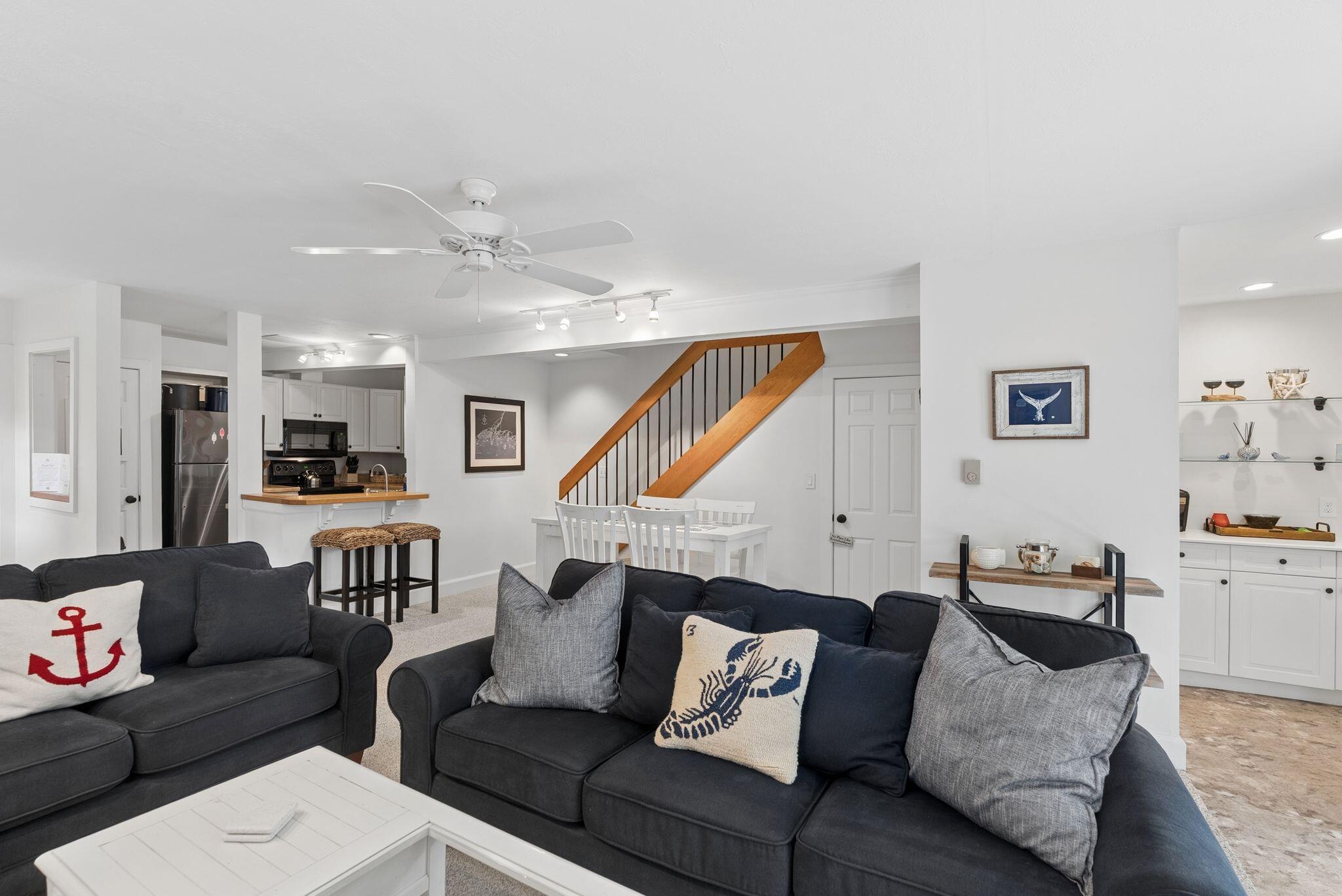 8 Woodland Avenue 3 Property Photo 16