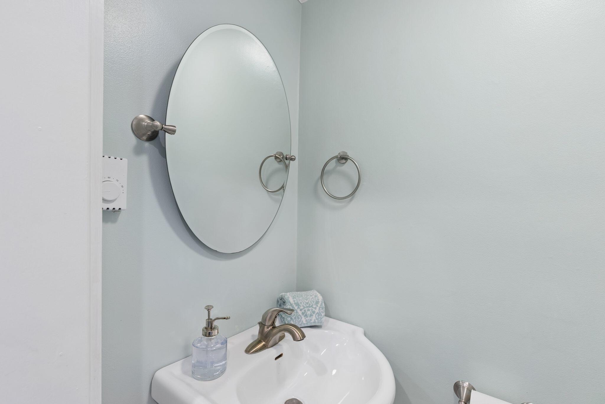 8 Woodland Avenue 3 Property Photo 18