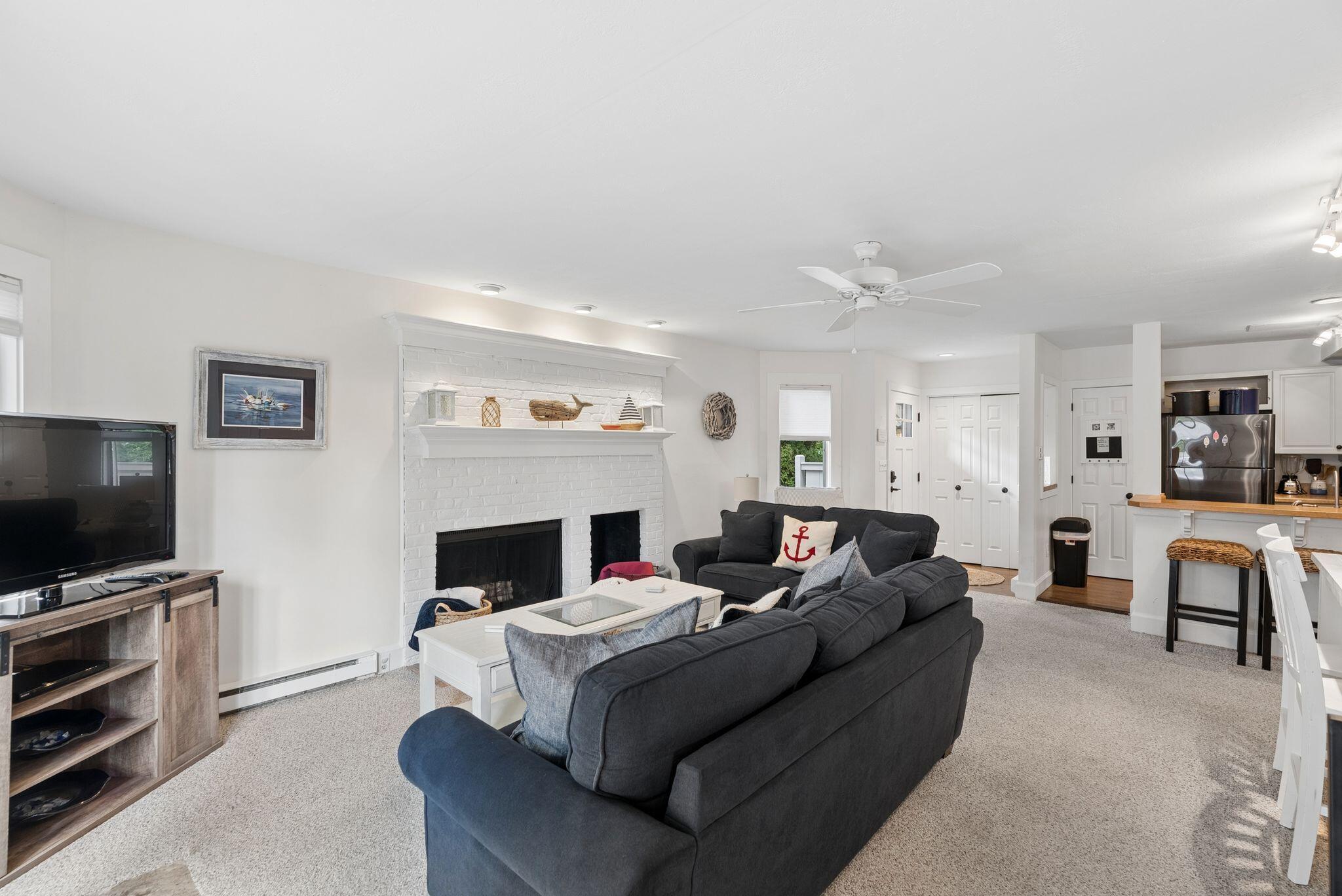 8 Woodland Avenue 3 Property Photo 19