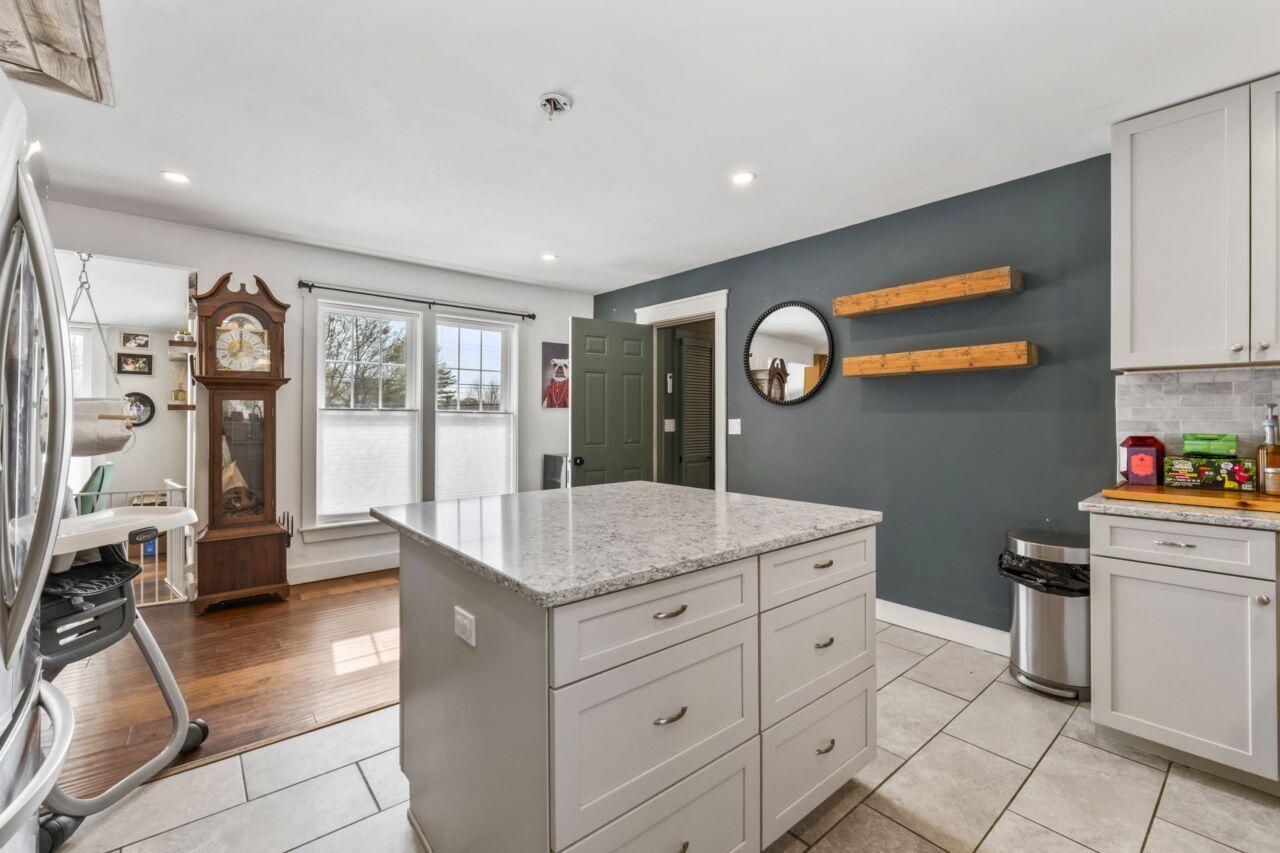 12 Middlesex Road Property Photo 18