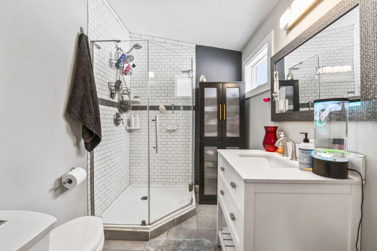 12 Middlesex Road Property Photo 26