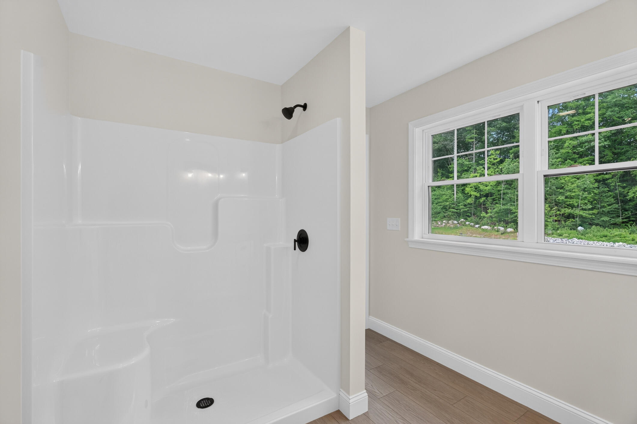 14b Coppice Grove Drive B Property Photo 30