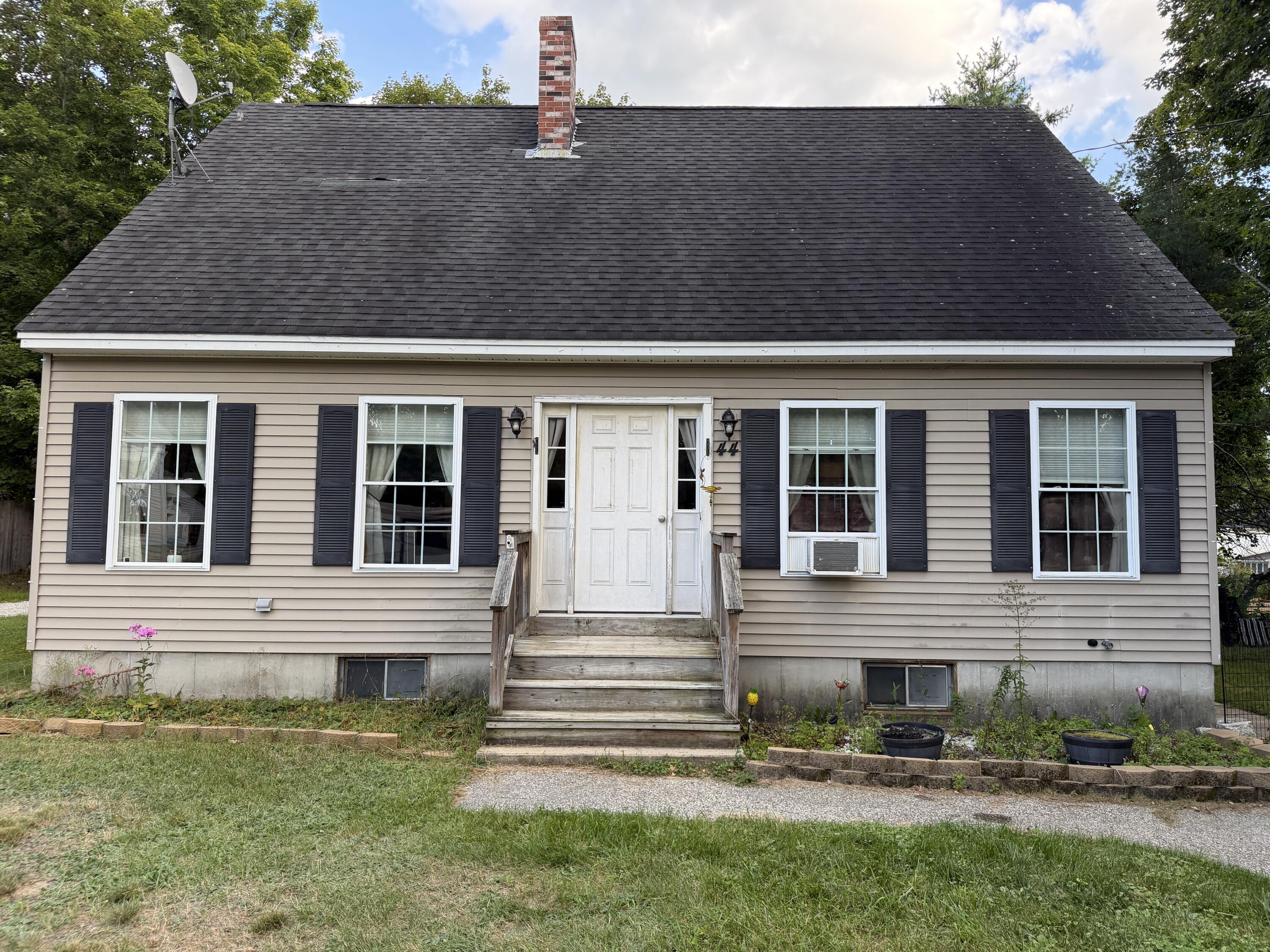 44 Main Street Property Photo 1