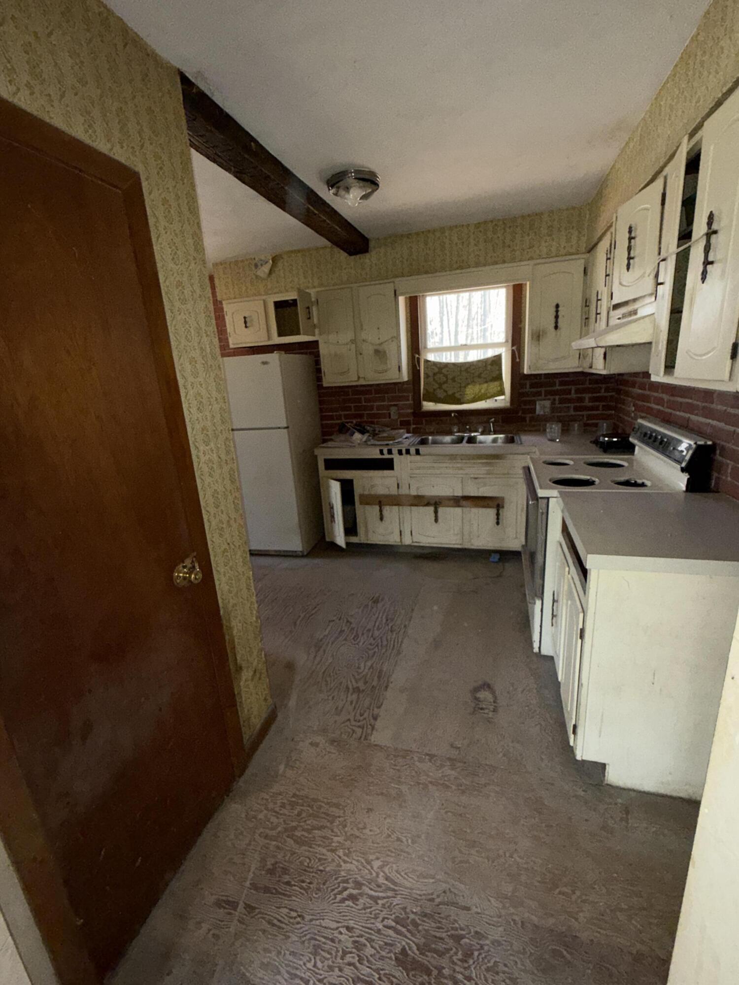 97 Whippoorwill Road Property Photo 10