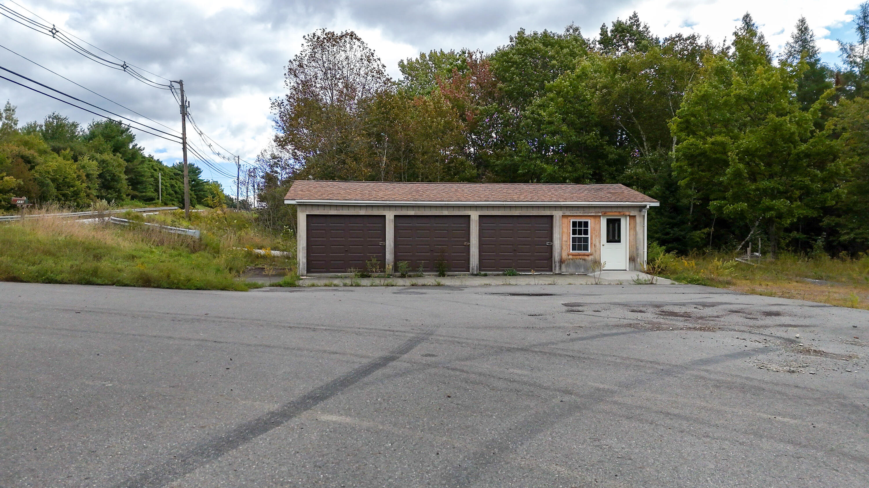 233 Water Street Property Photo 1