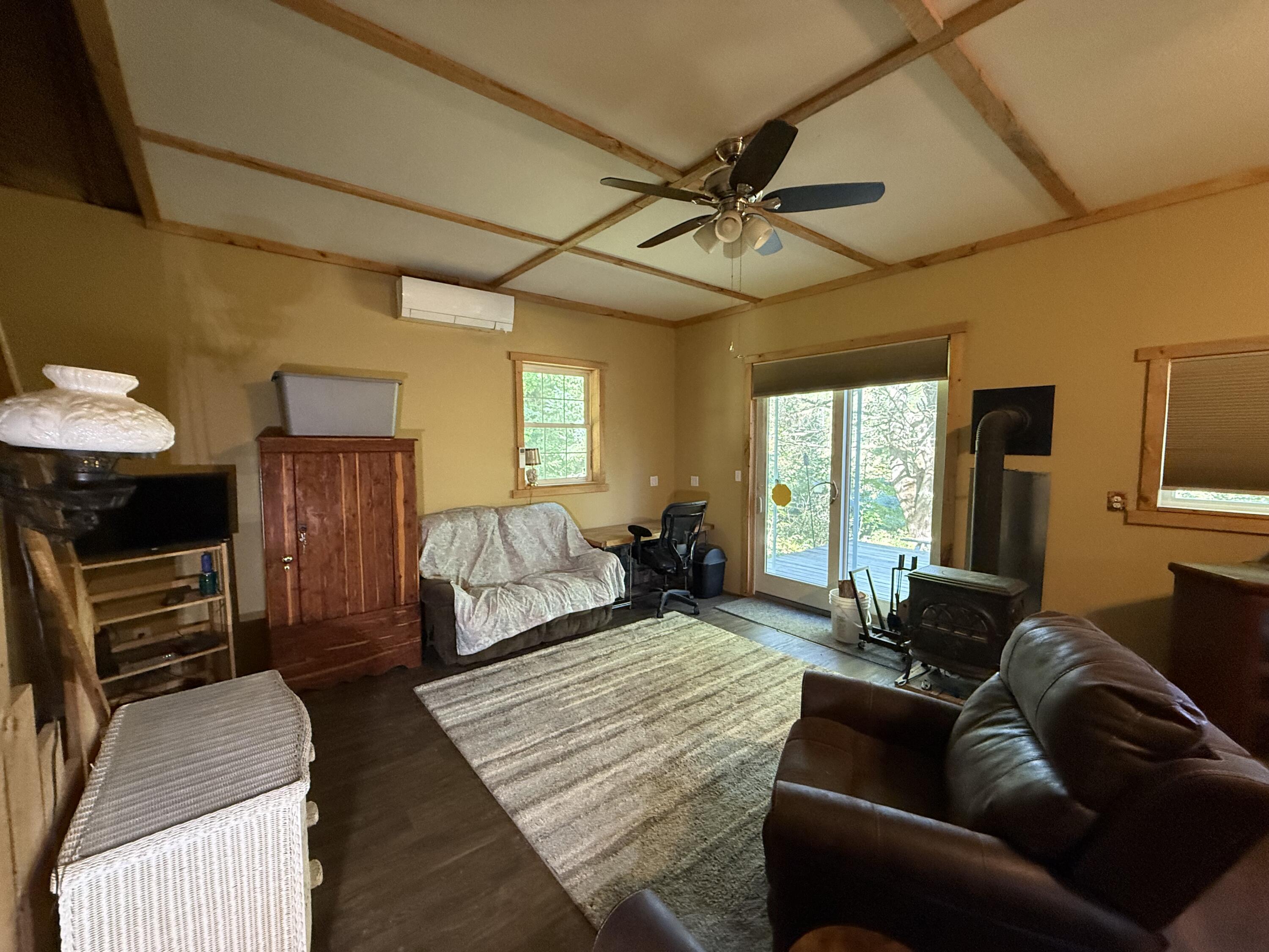 646 Route 3 Property Photo 7