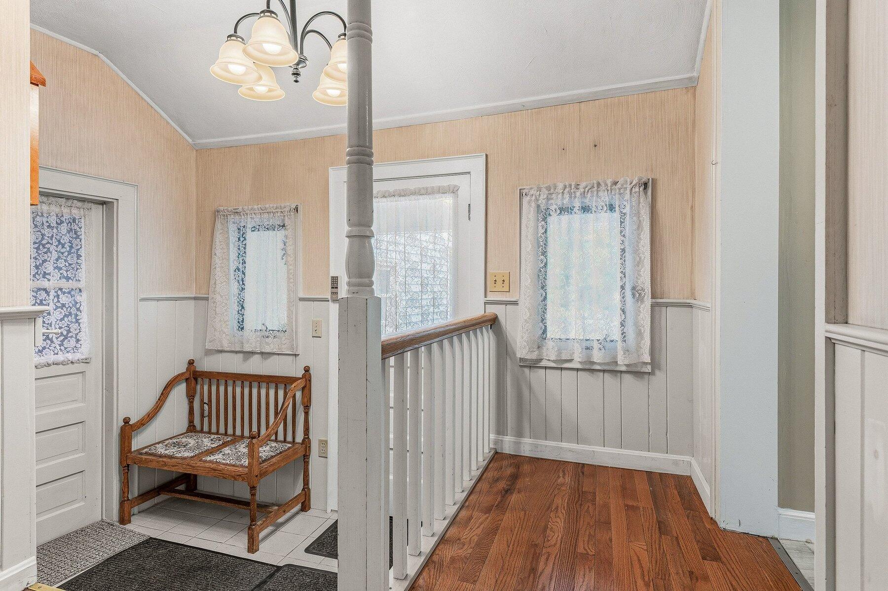 136 Bog Road Property Photo 5