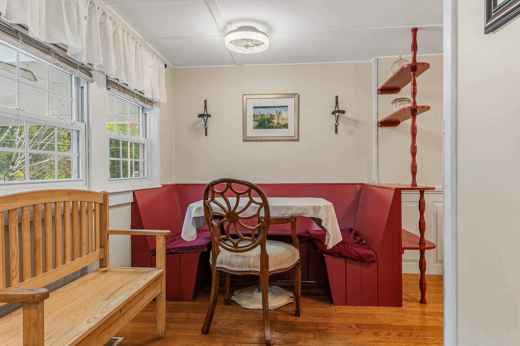 136 Bog Road Property Photo 7