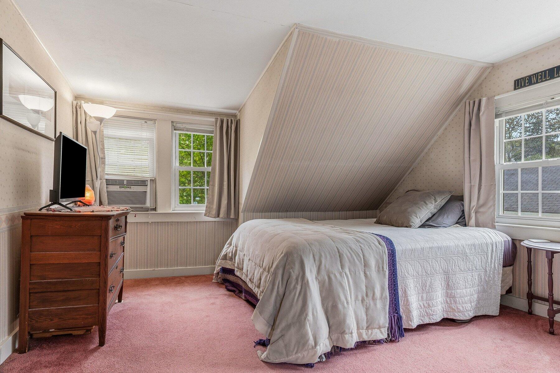 136 Bog Road Property Photo 26