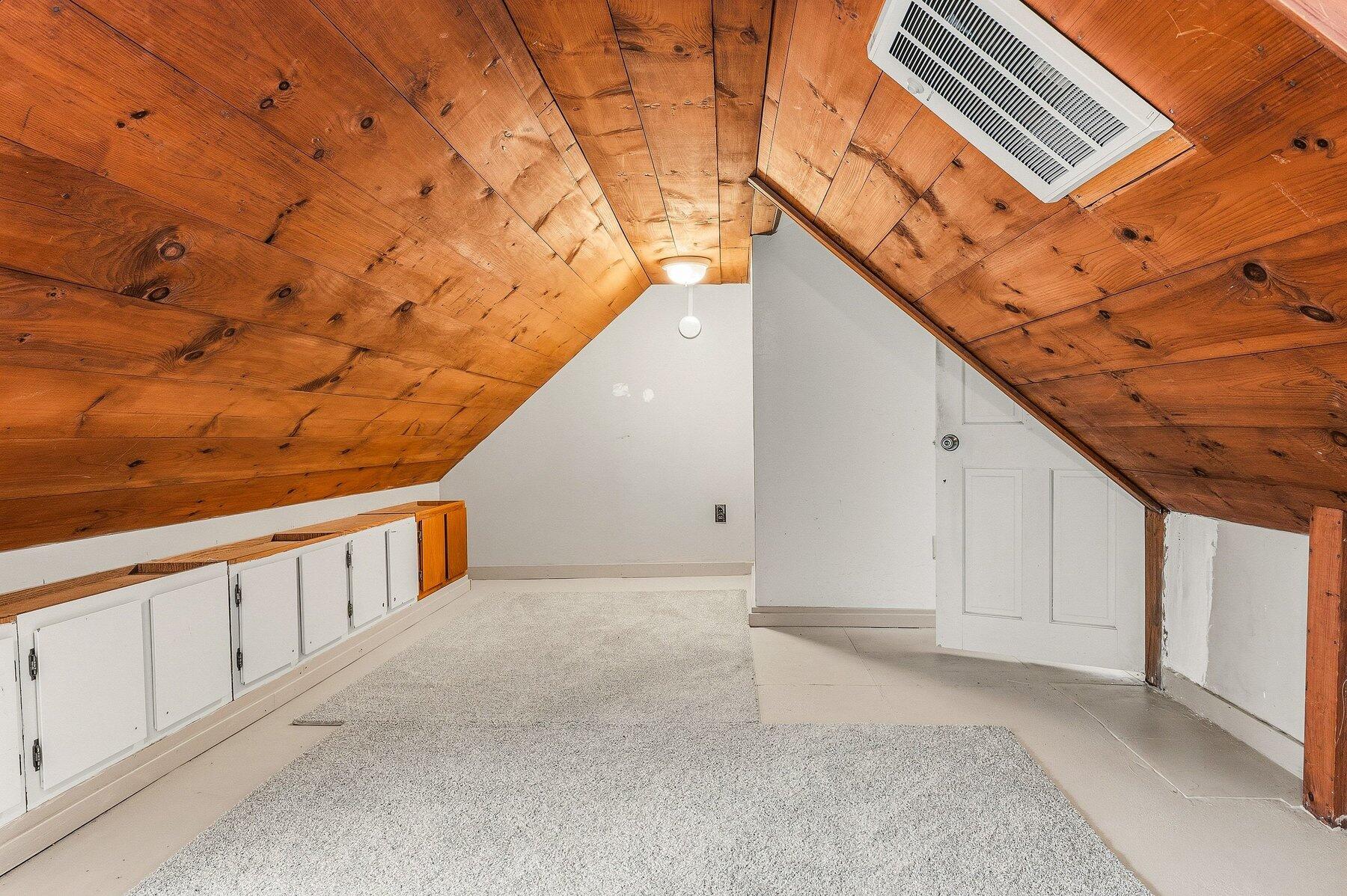 136 Bog Road Property Photo 33
