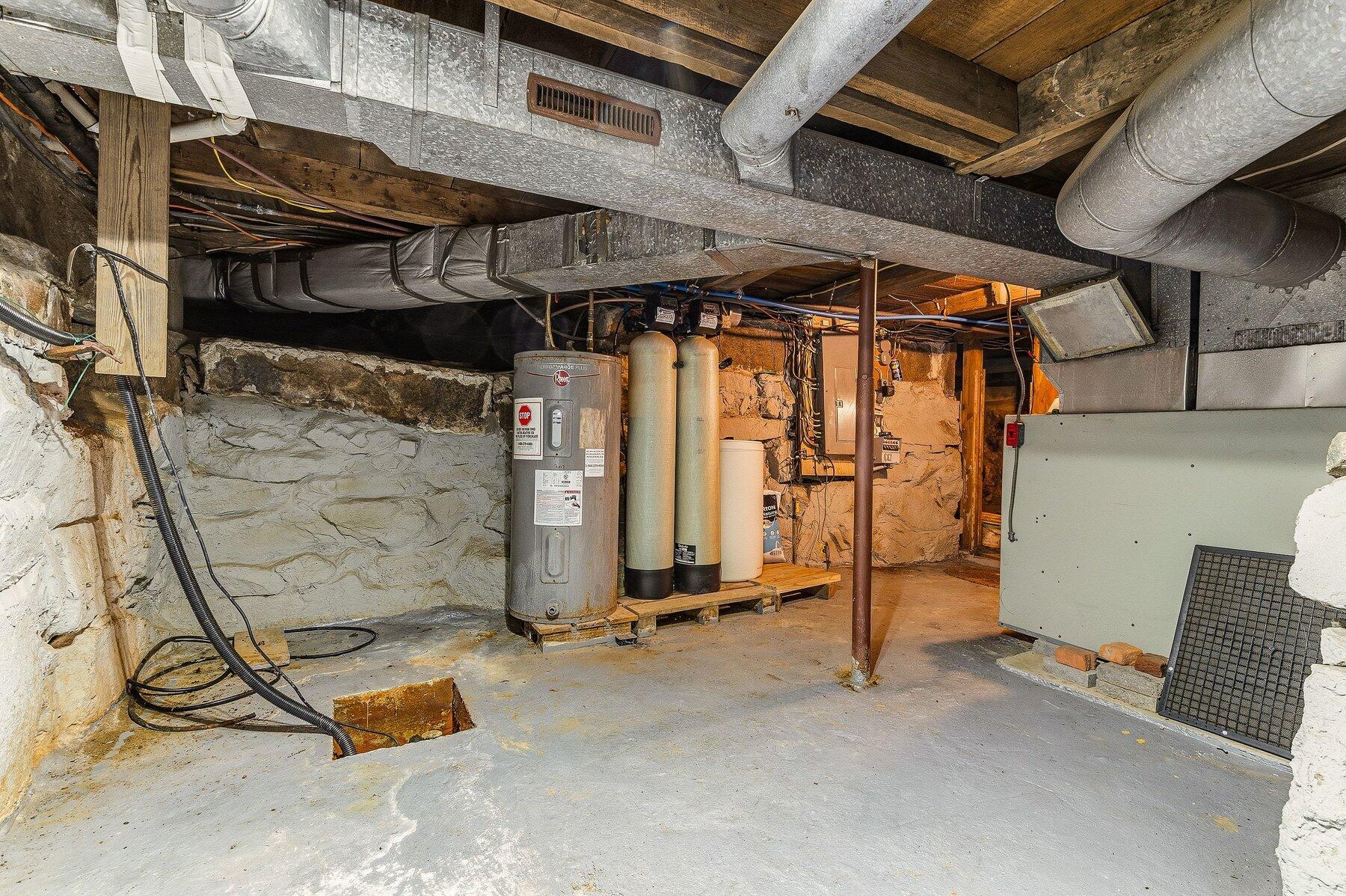 136 Bog Road Property Photo 34