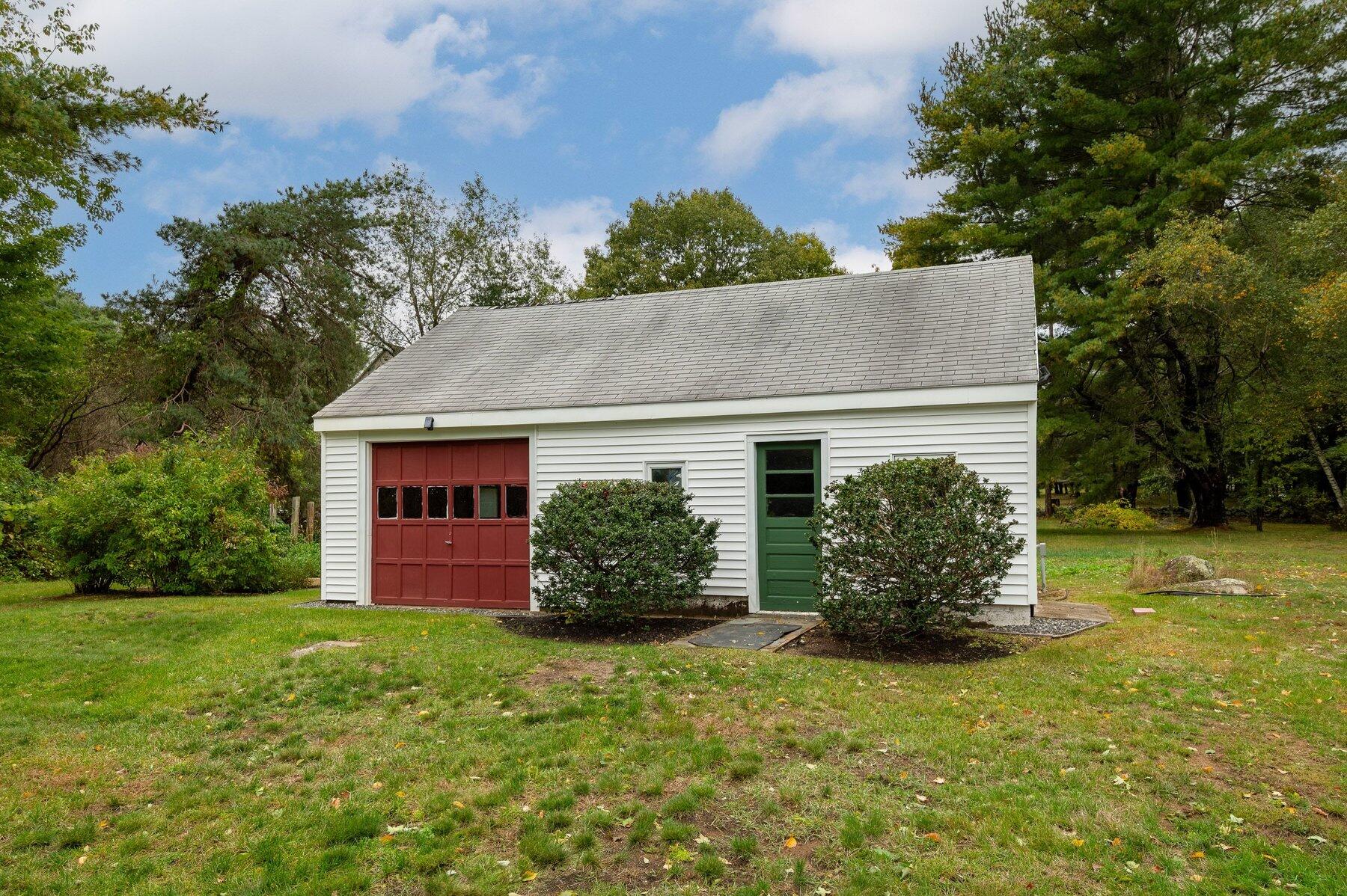 136 Bog Road Property Photo 35