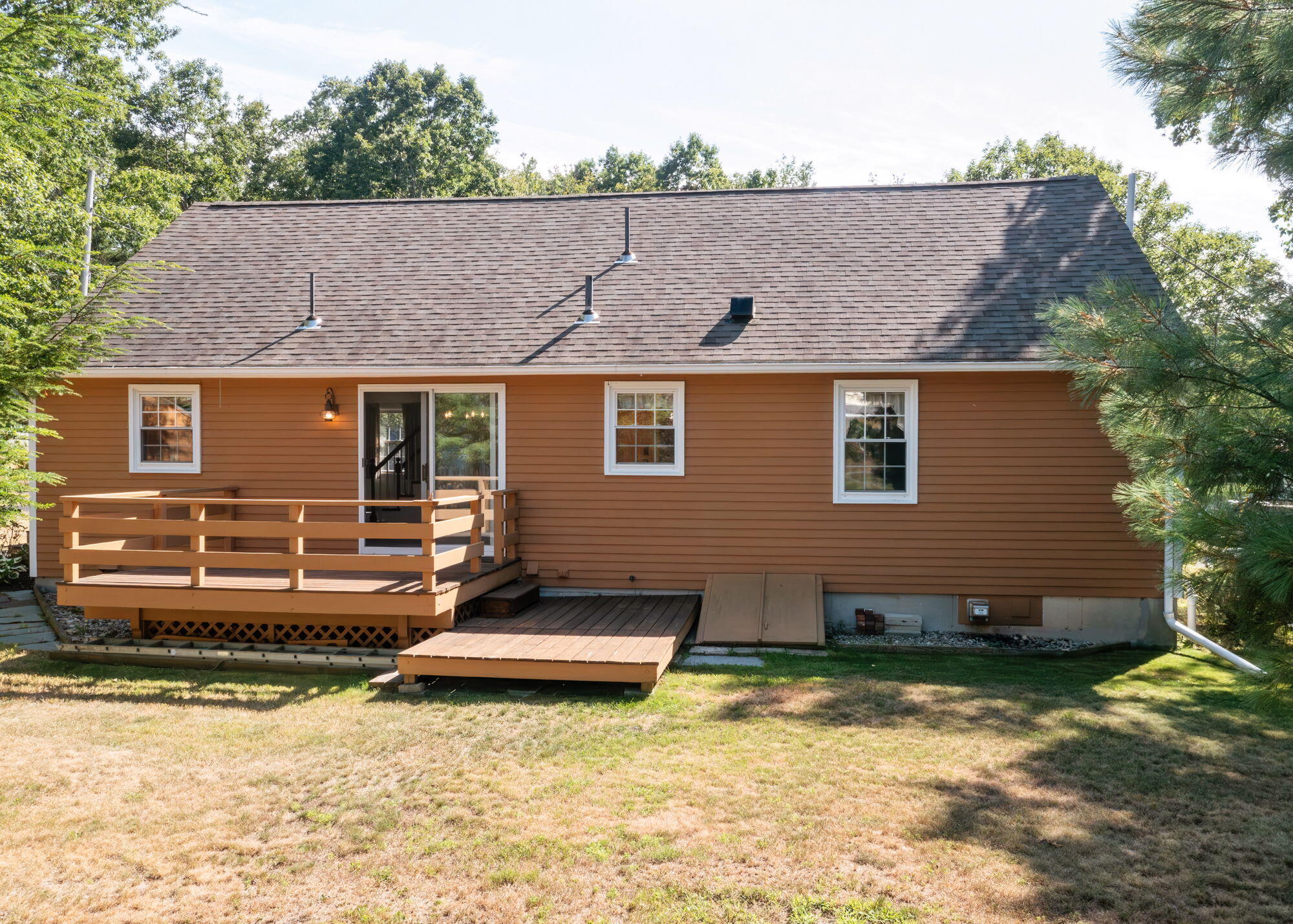 9 Elmwood Avenue Property Photo 10