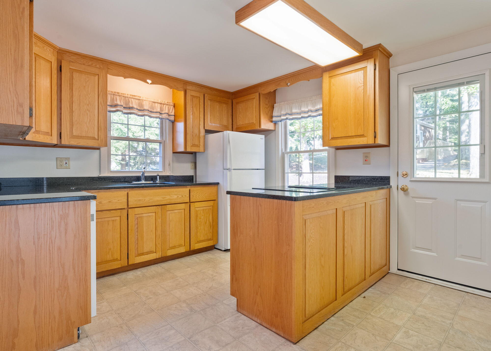 9 Elmwood Avenue Property Photo 20