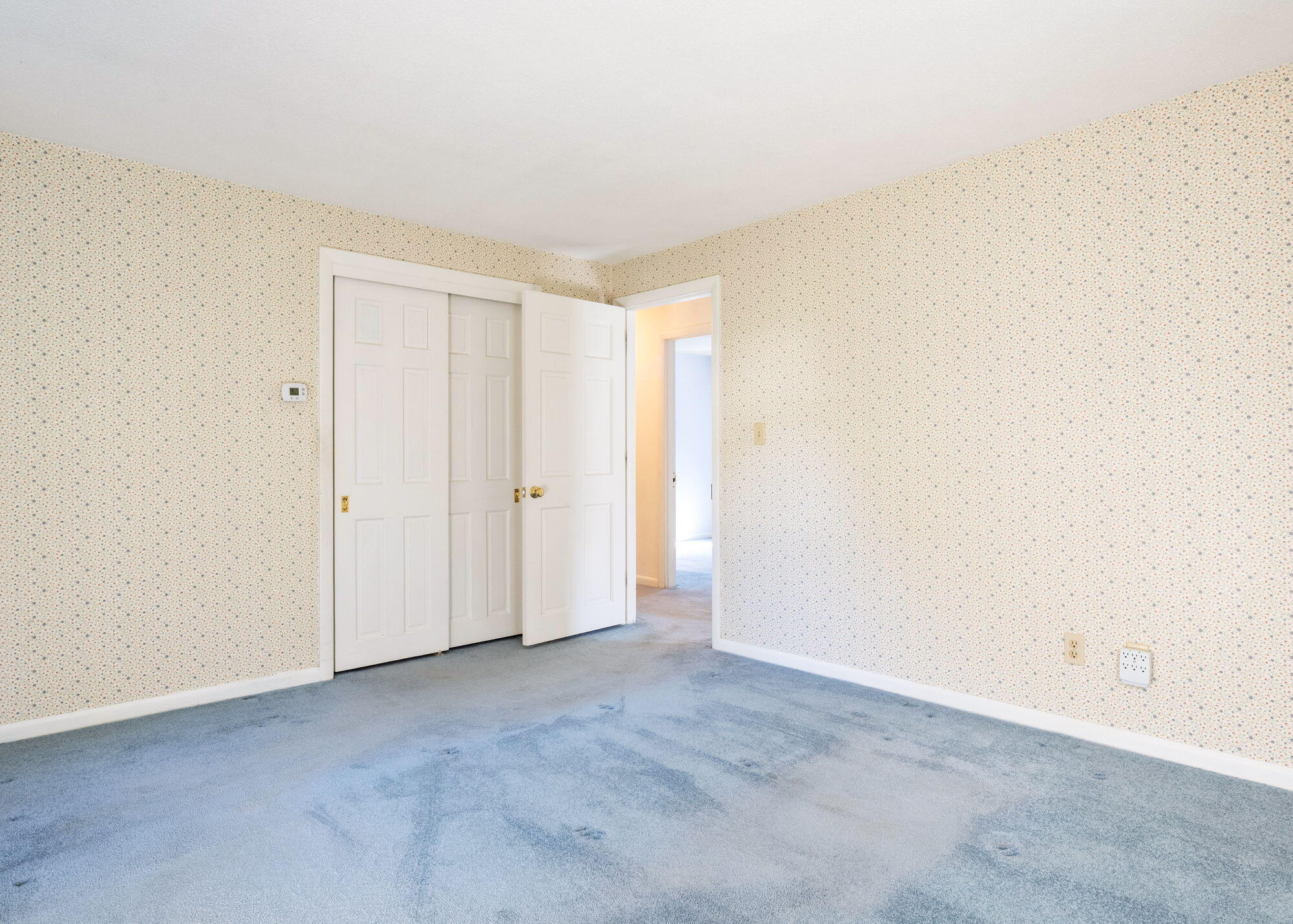 9 Elmwood Avenue Property Photo 30