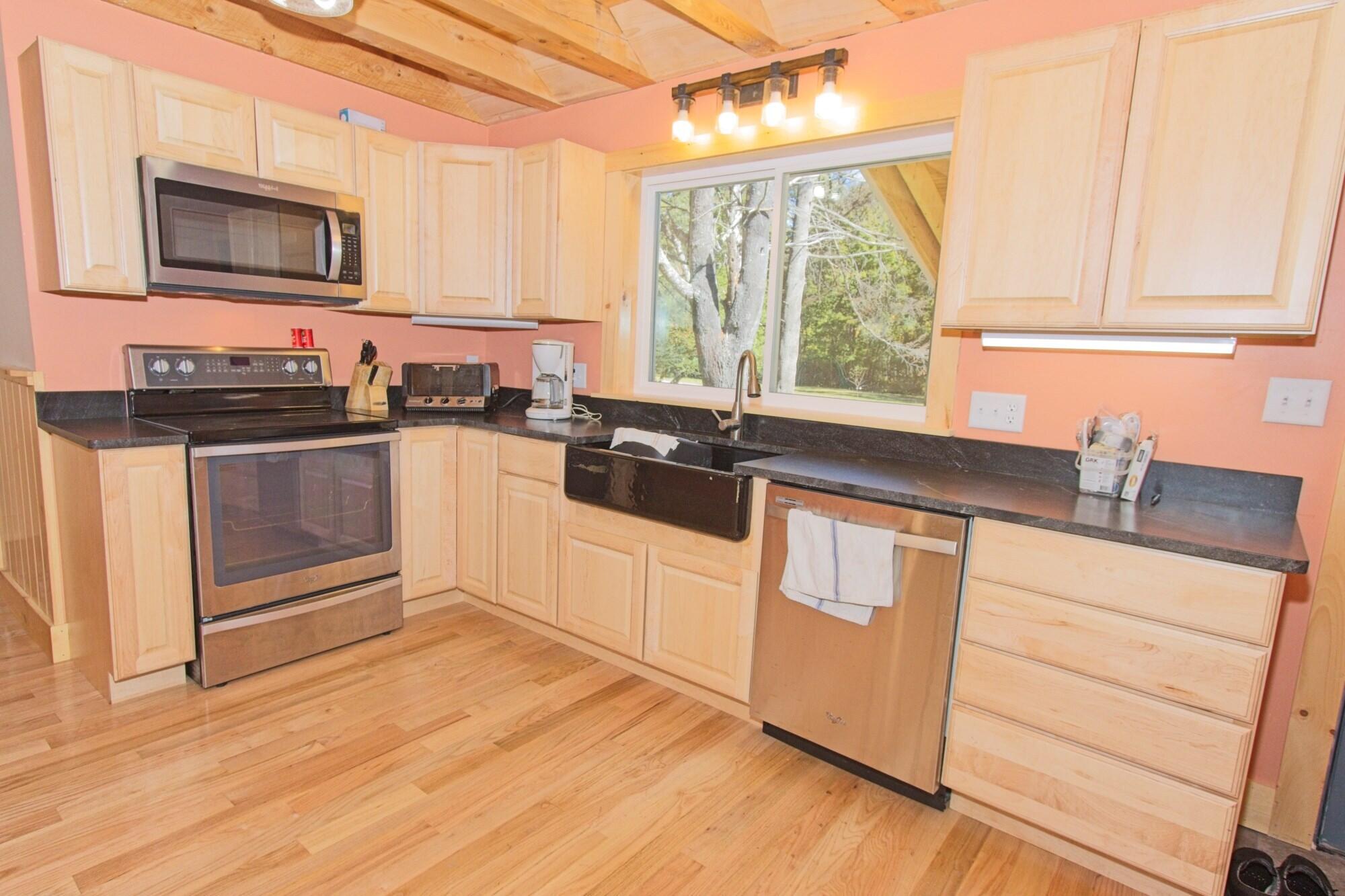 220 W Andrews Hill Road Property Photo 14