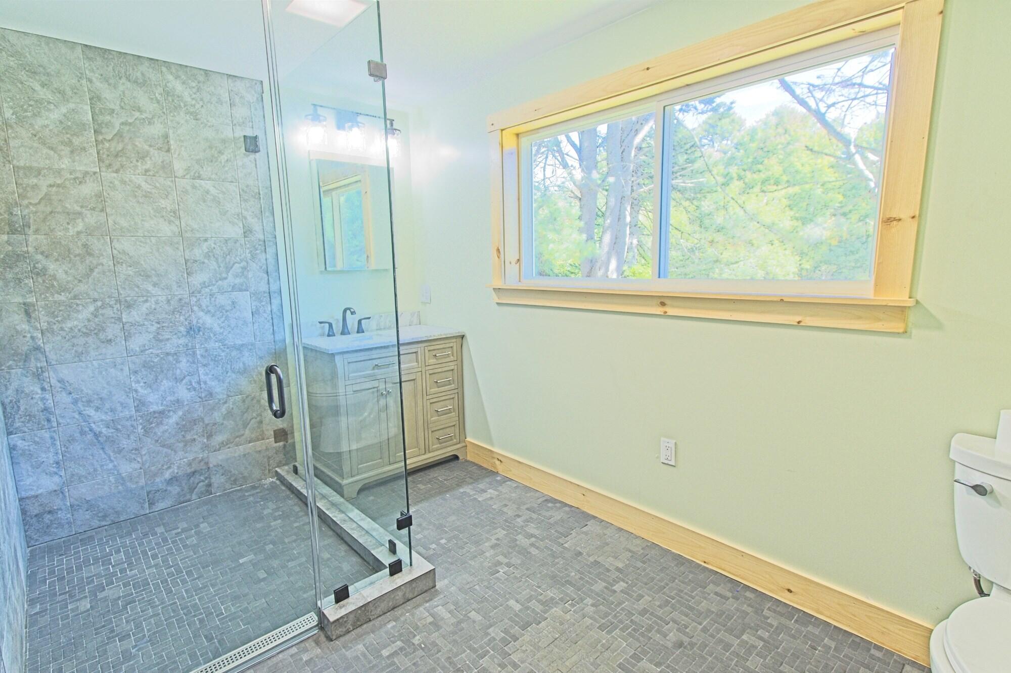 220 W Andrews Hill Road Property Photo 23