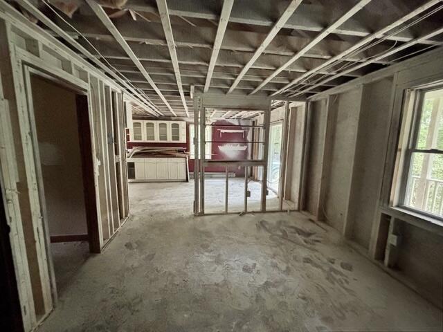 520 Water Street Property Photo 6