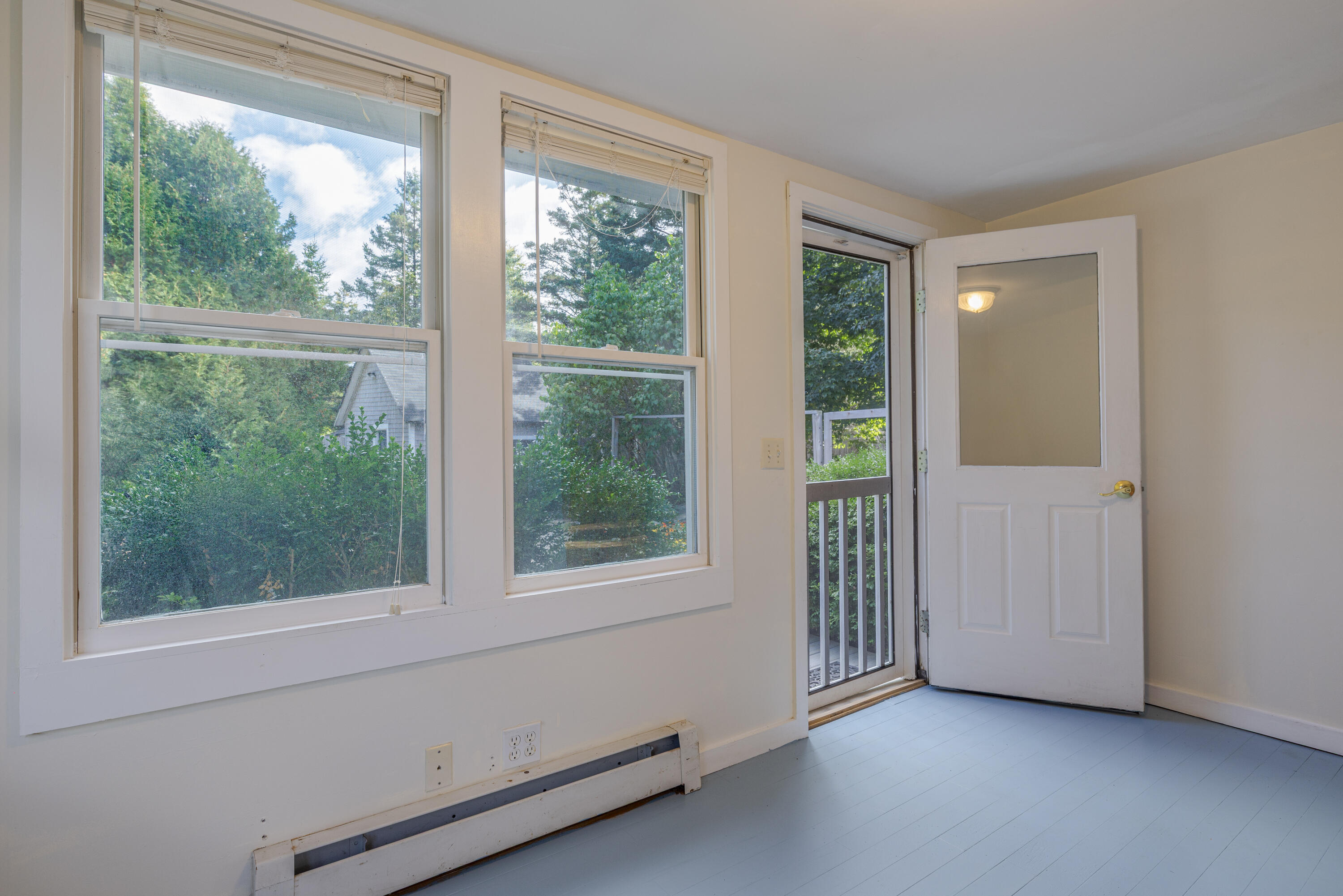 283 Clark Point Road Property Photo 6