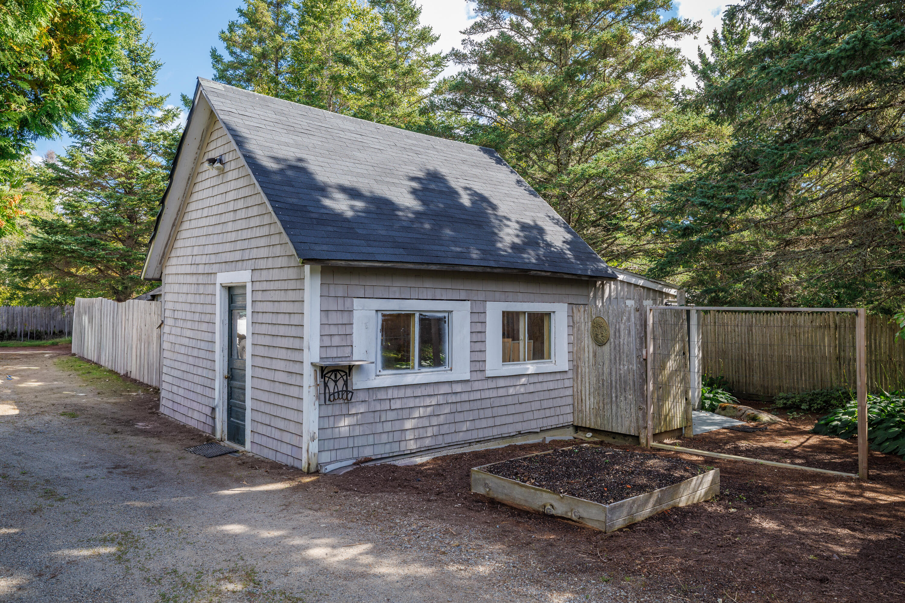 283 Clark Point Road Property Photo 44