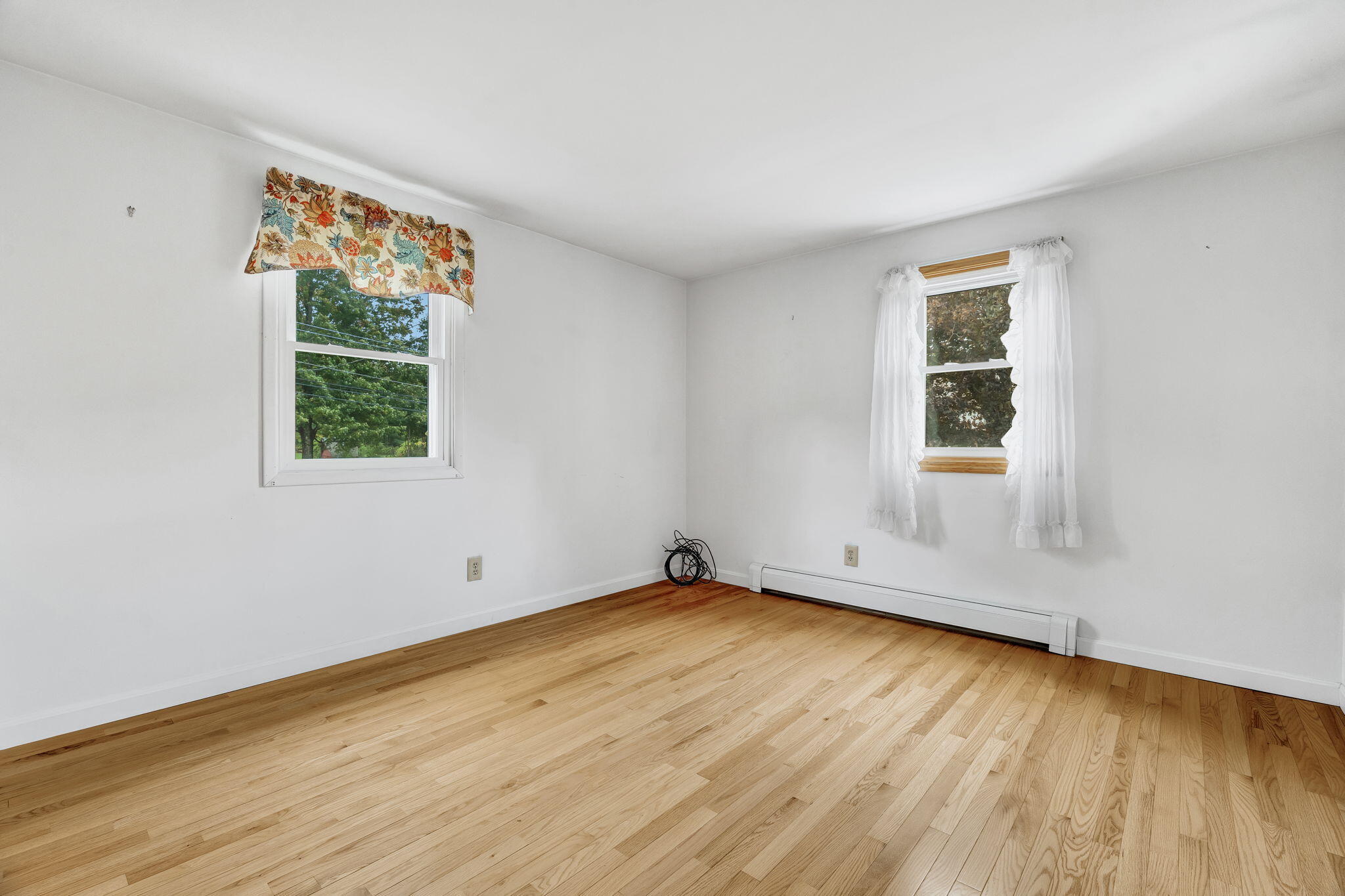 10 West Road Property Photo 28