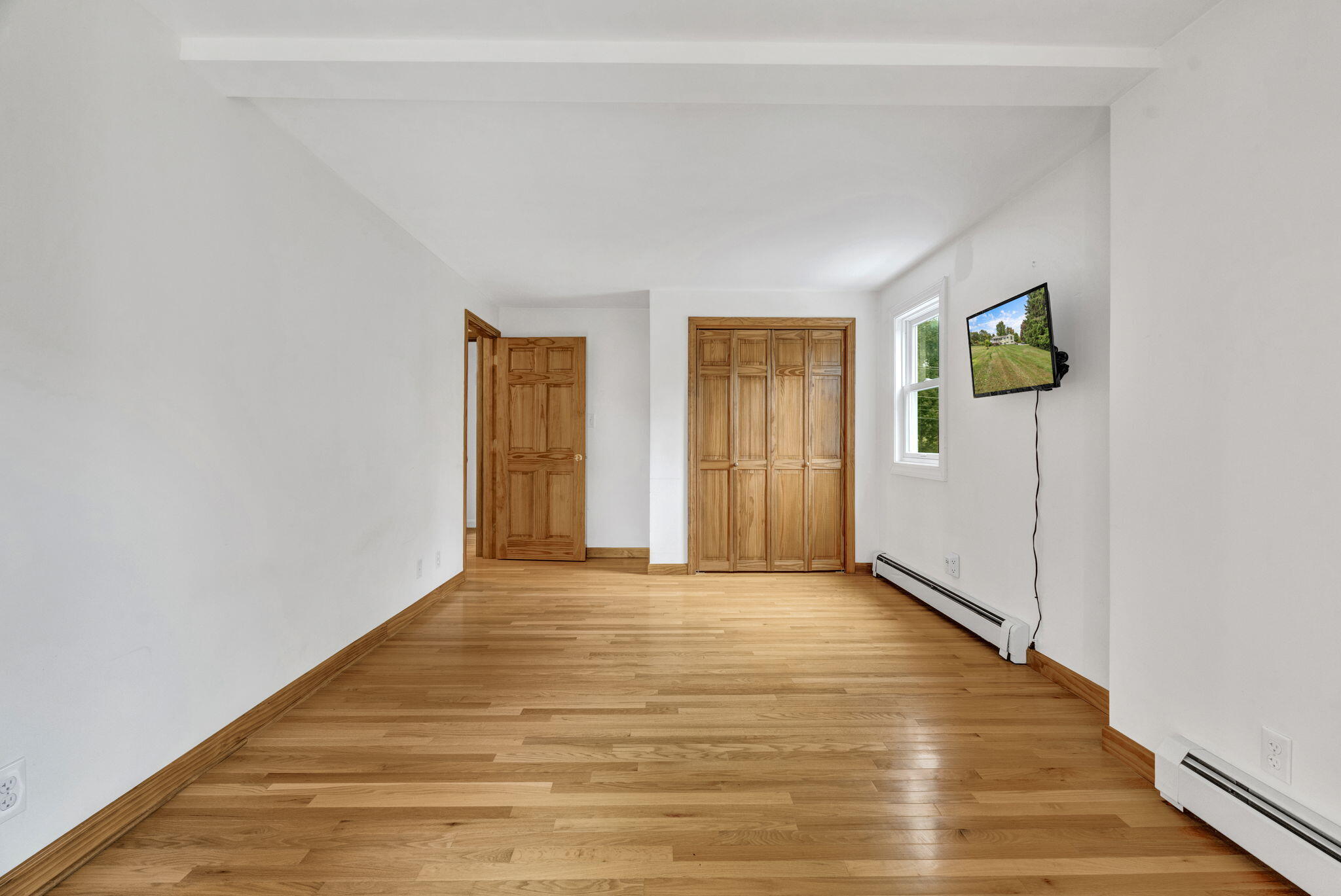 10 West Road Property Photo 33
