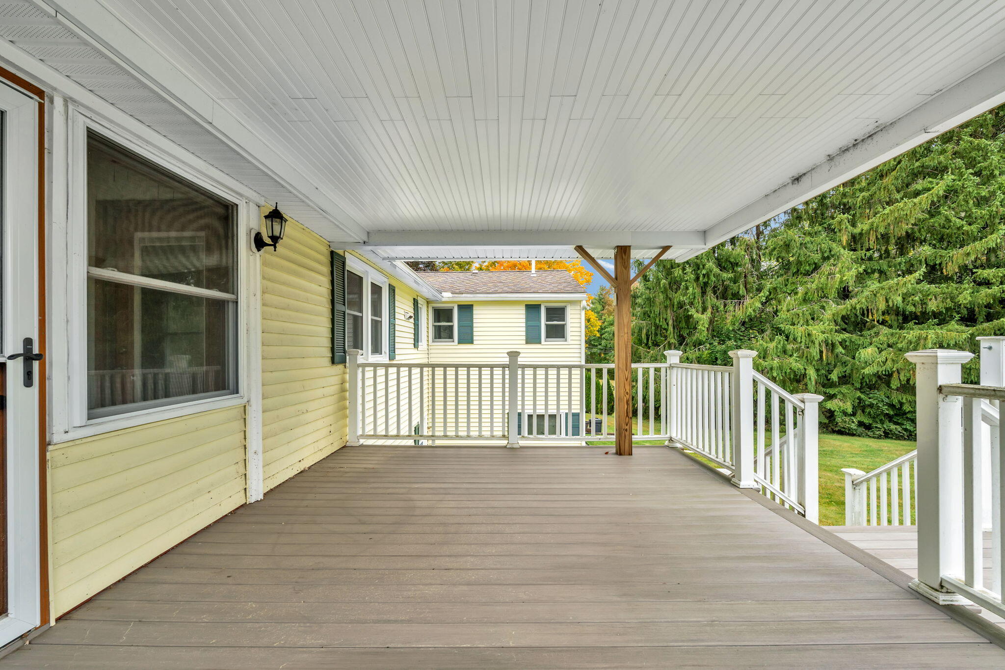 10 West Road Property Photo 55