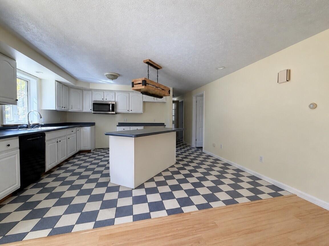 181 Mast Road Property Photo 3