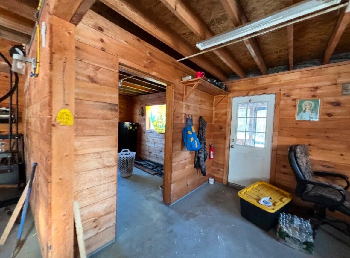 M4 L1-1 Town Road Property Photo 8