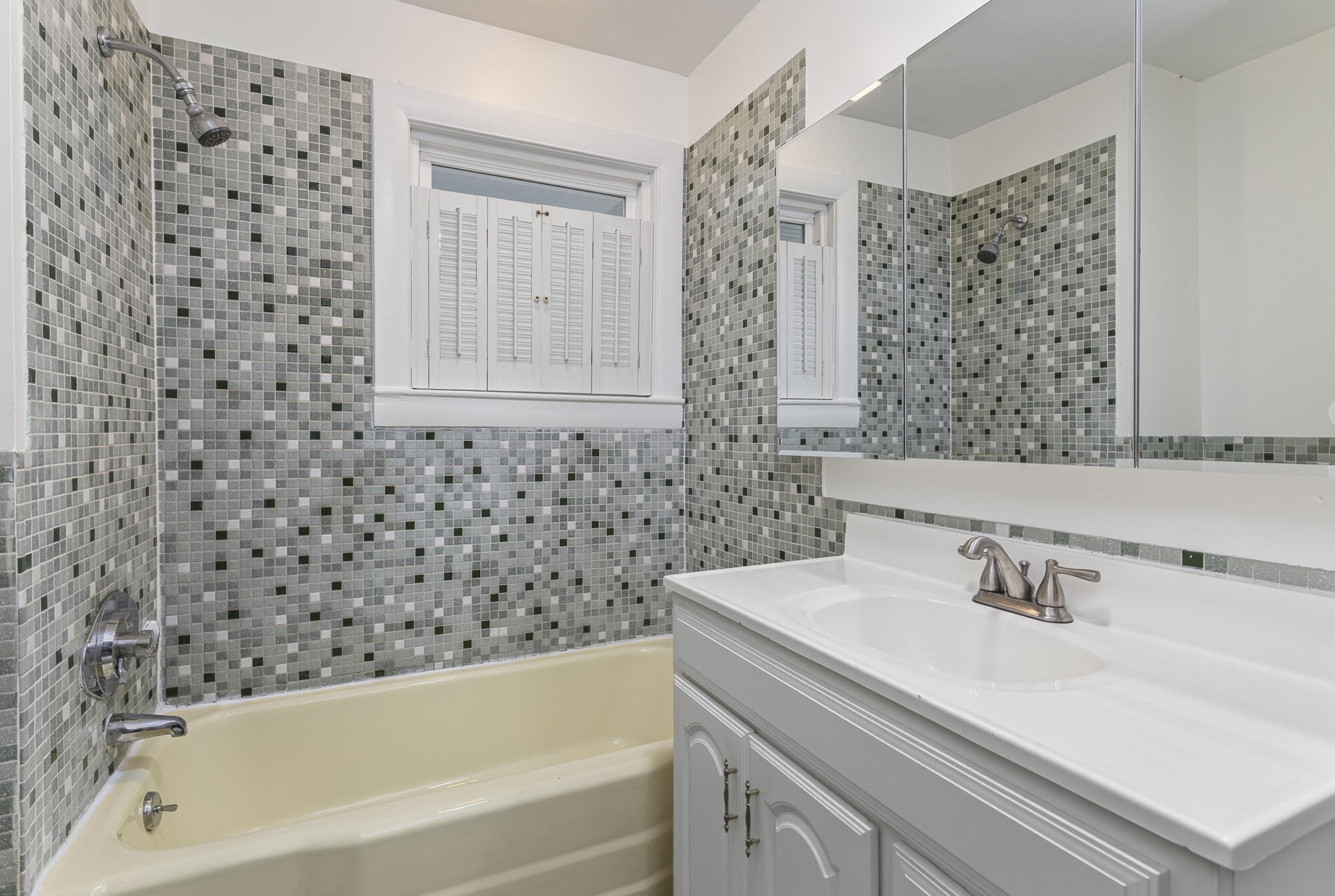 44 Warren Avenue Property Photo 18