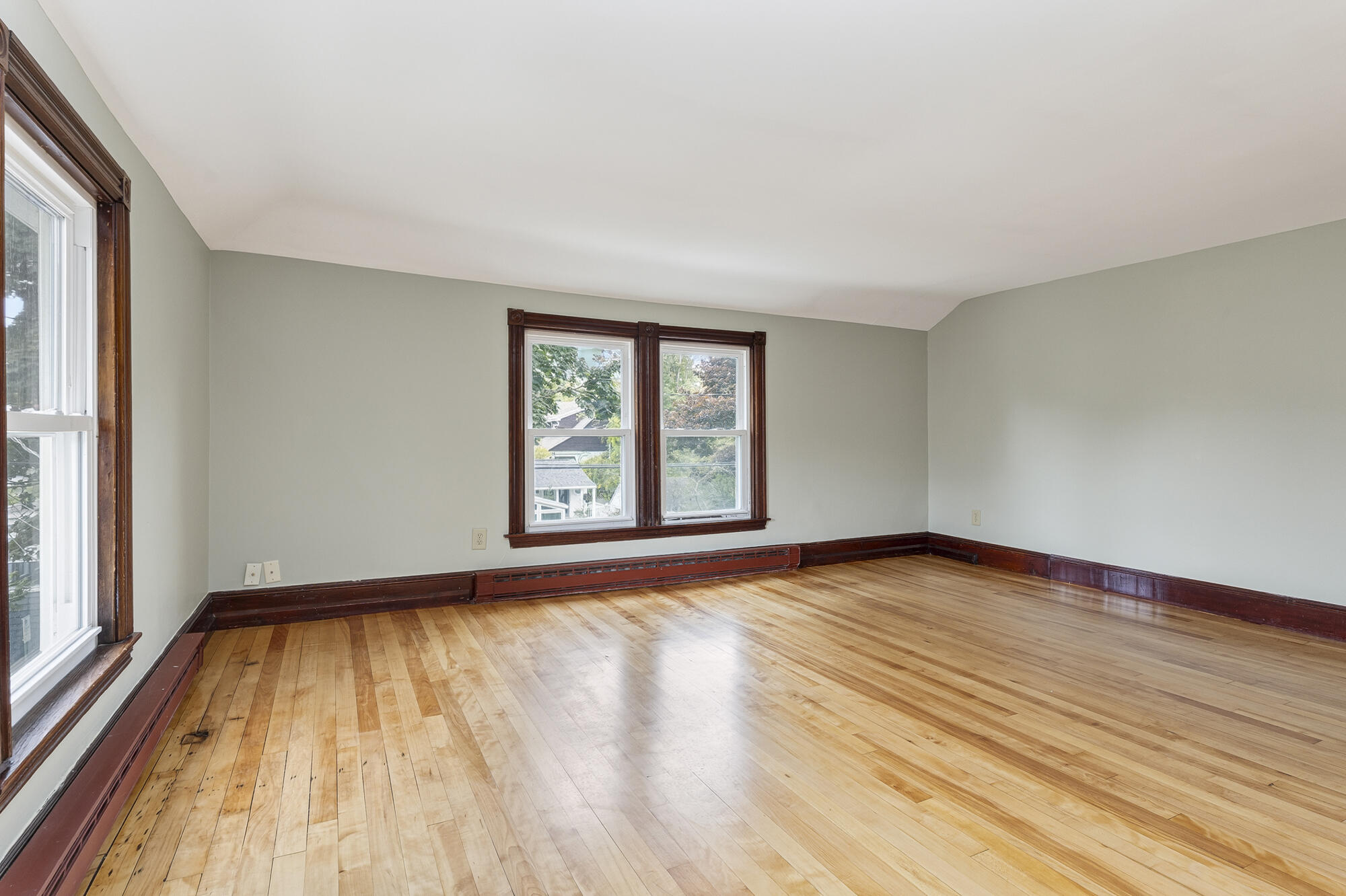 44 Warren Avenue Property Photo 30