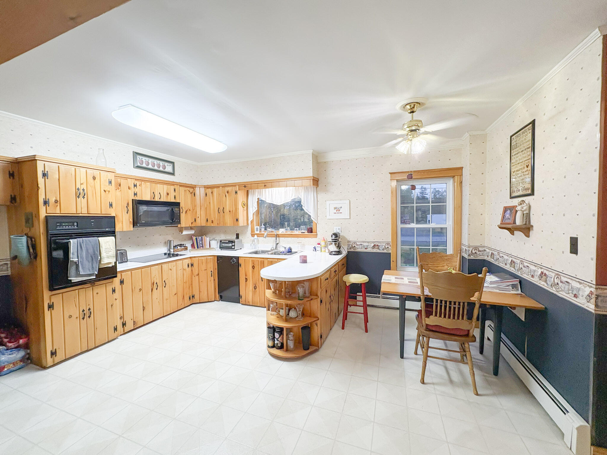 60 State Road Property Photo 17