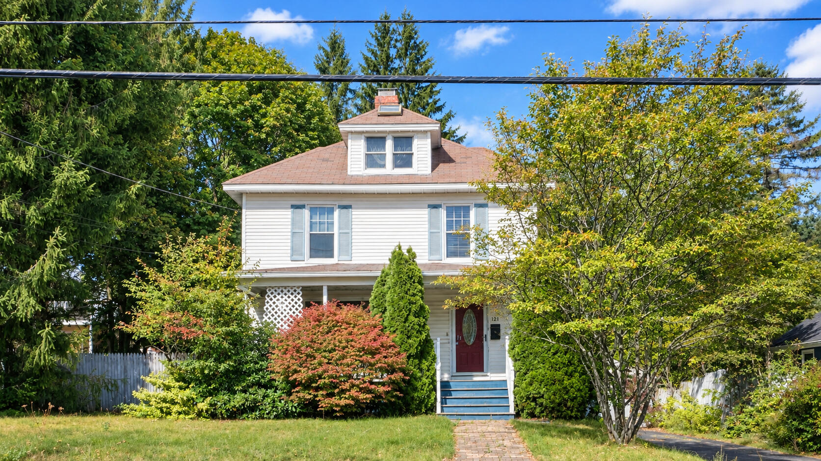 121 Read Street Property Photo 1