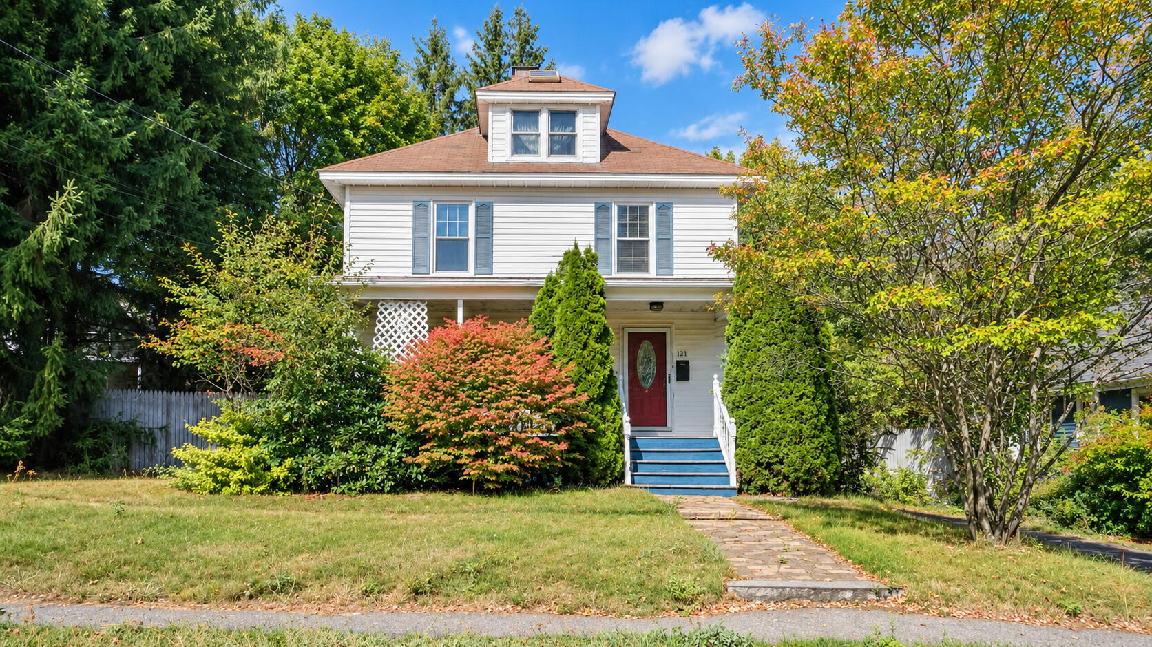 121 Read Street Property Photo 2