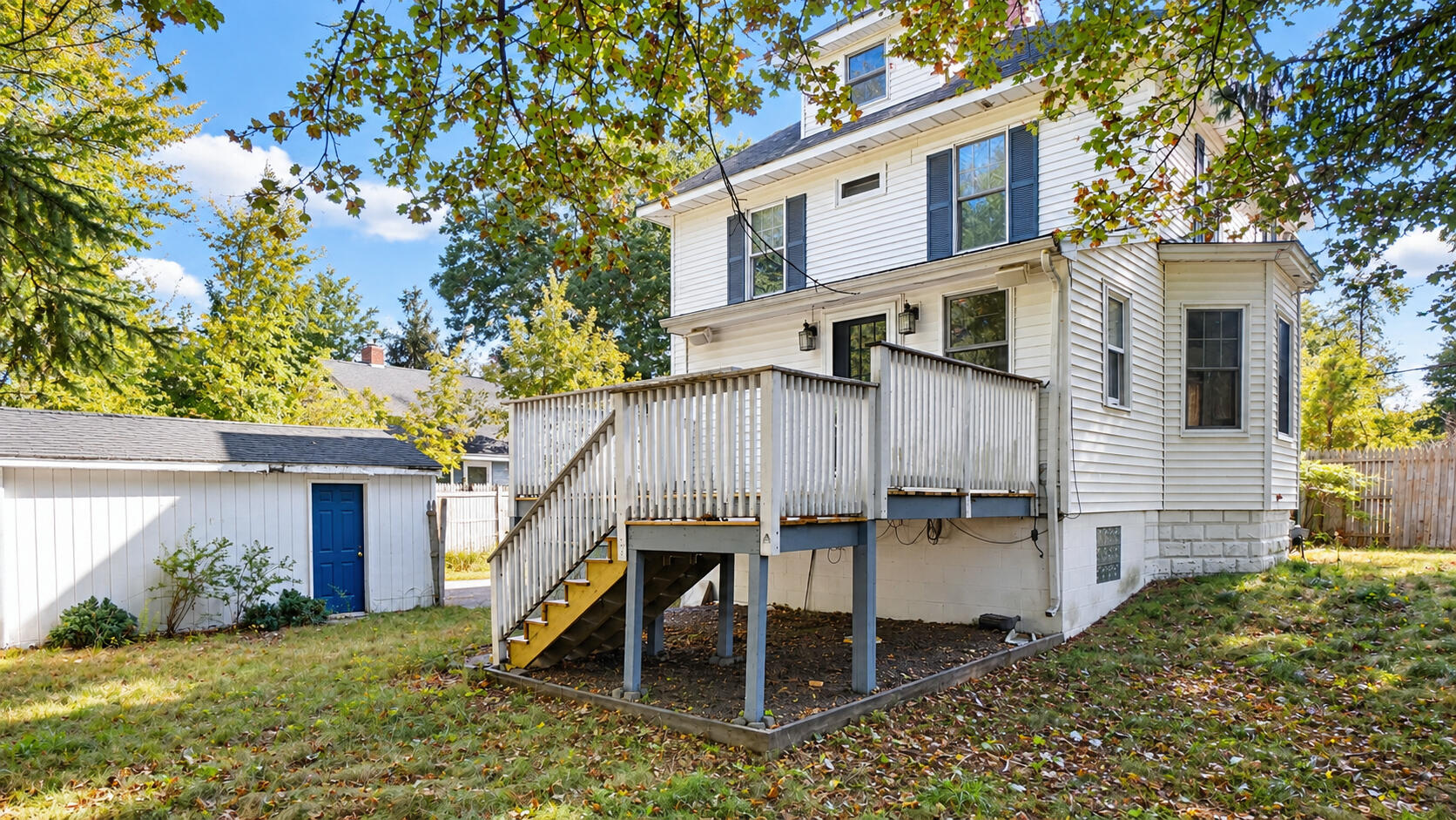 121 Read Street Property Photo 11