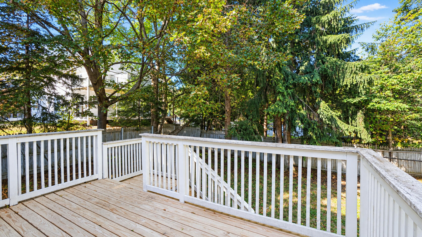 121 Read Street Property Photo 15